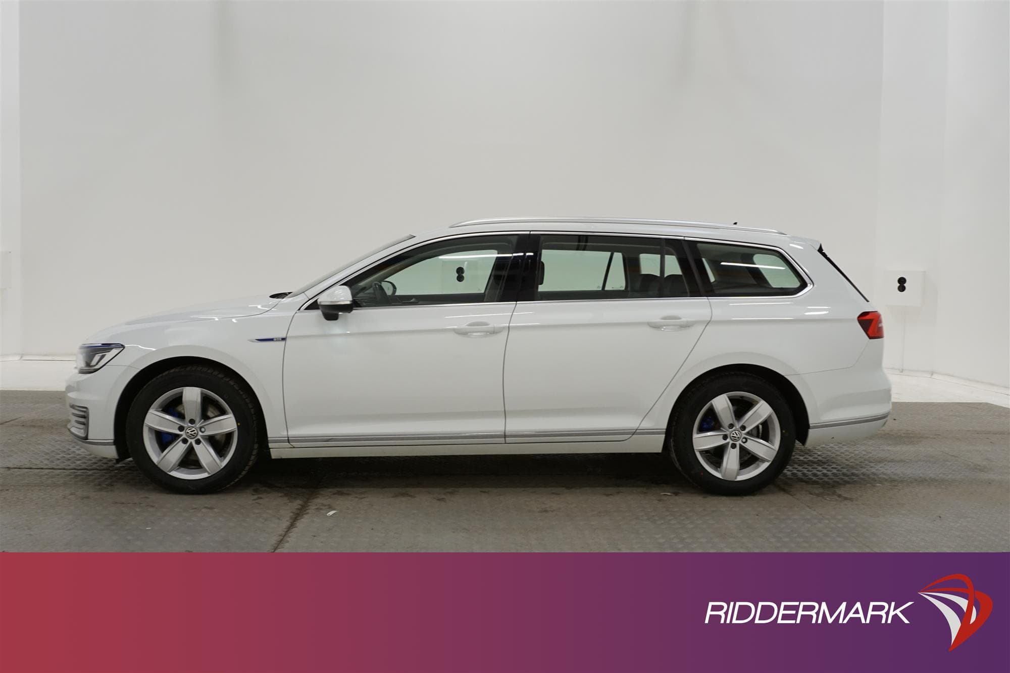Volkswagen Passat GTE Variant 218hk