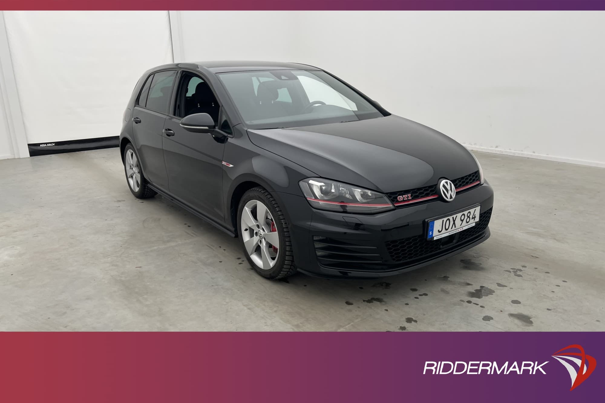 Volkswagen Golf GTI Performance 230hk