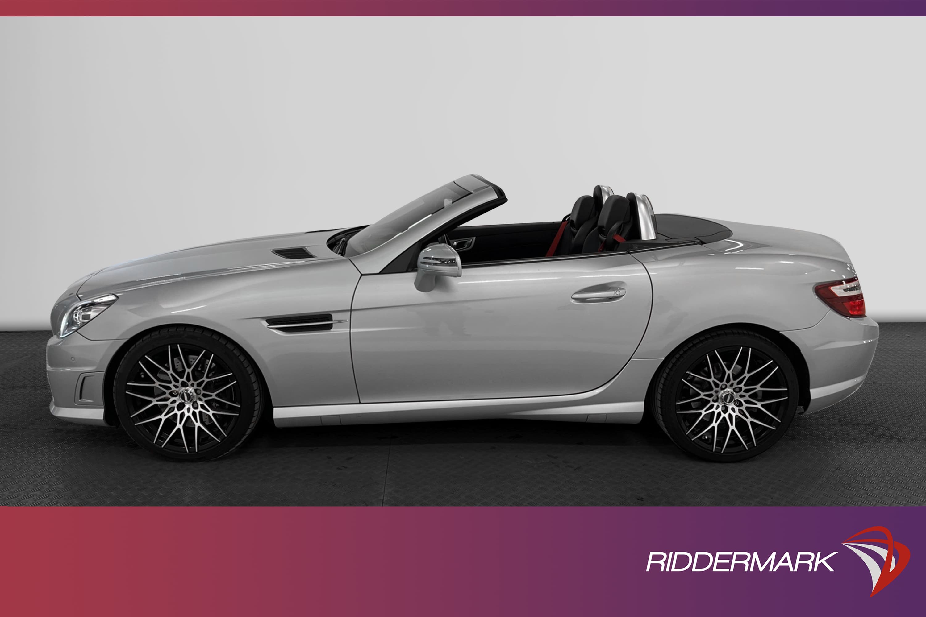 Mercedes-Benz SLK 200 184hk AMG Sport Nyservad 