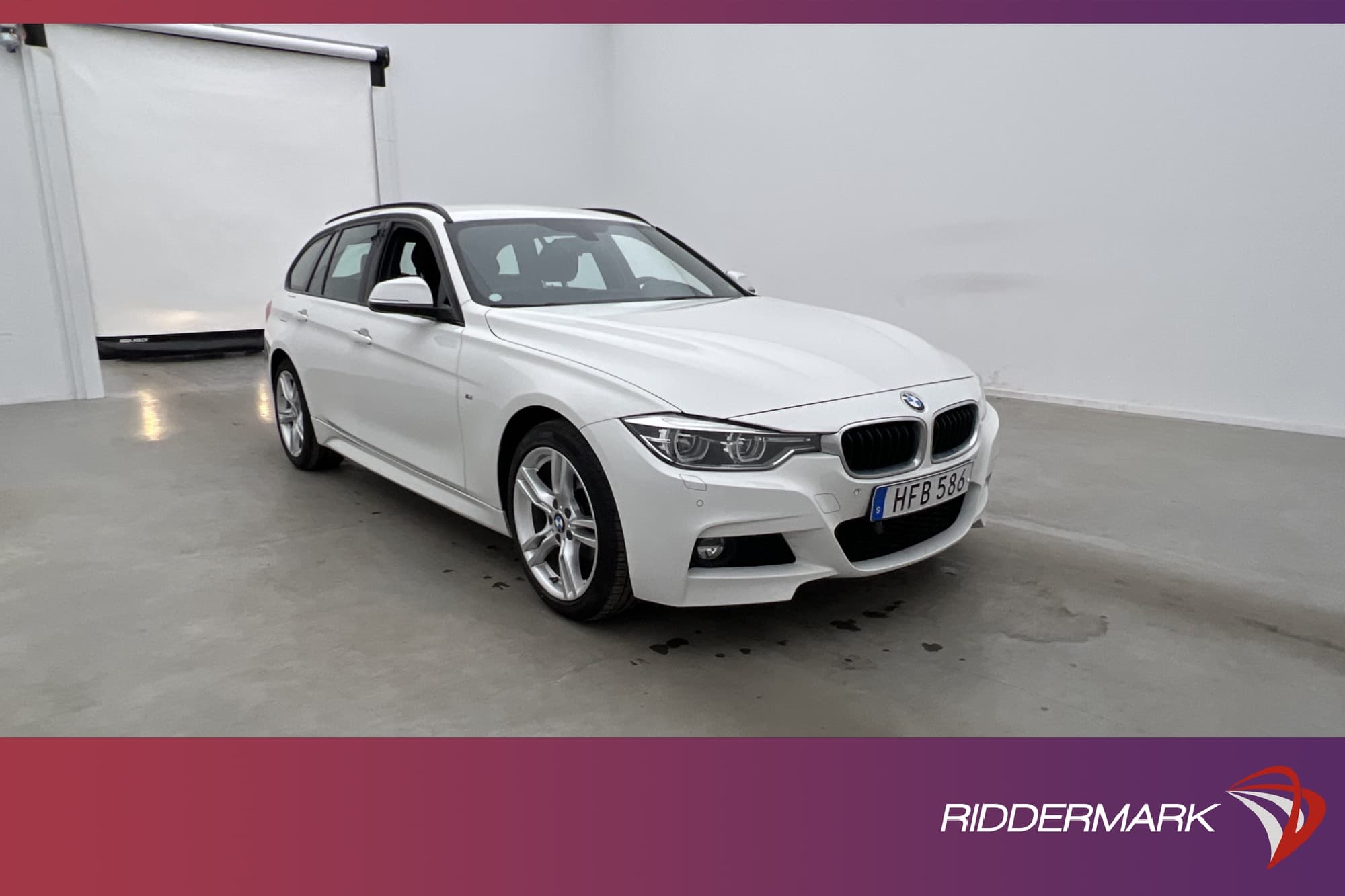 BMW 320 i xDrive Touring