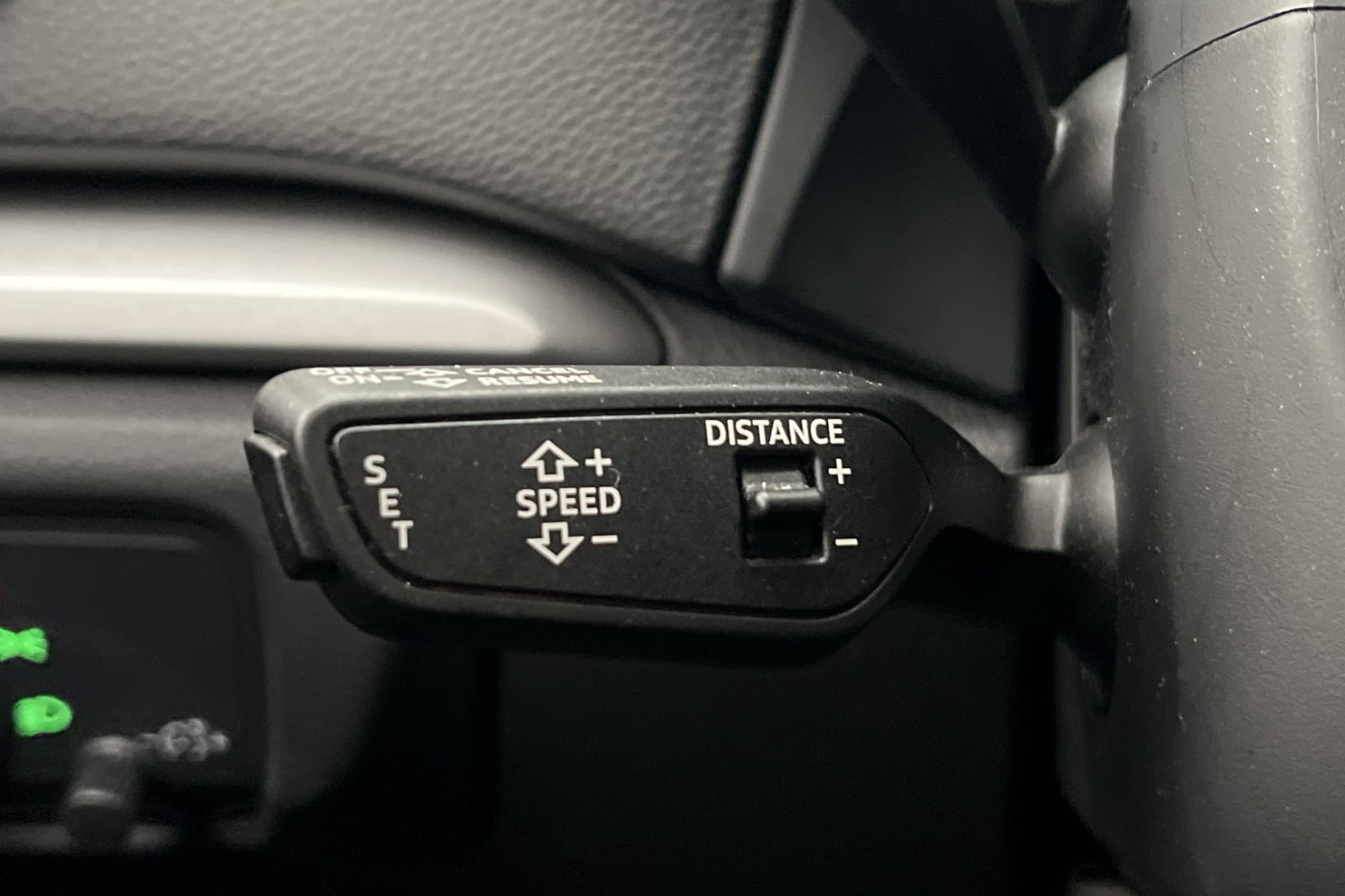 Audi A3 Sportback 35 TFSI Proline Sensorer Adaptiv-fart