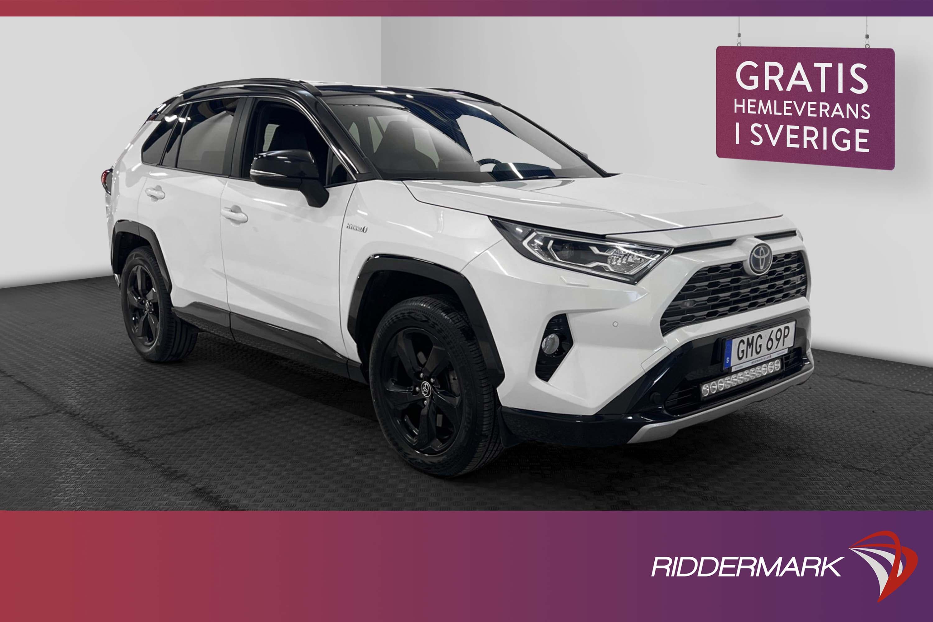 Toyota RAV4 Hybrid E-CVT 218hk Style Värmare Navi Drag MOMS