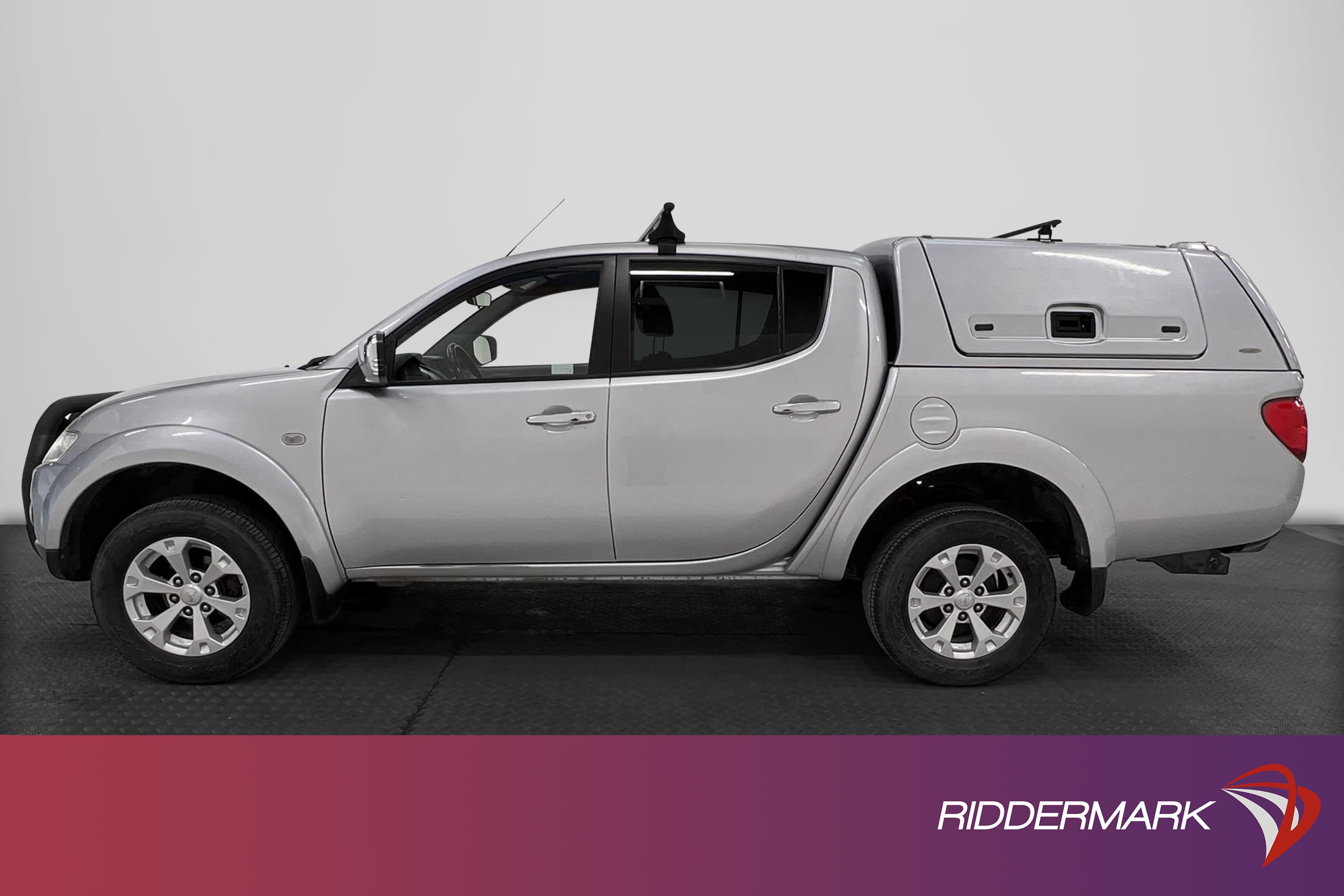 Mitsubishi L200 2.5 Automat 4x4 178hk Drag Ny-kamrem Moms