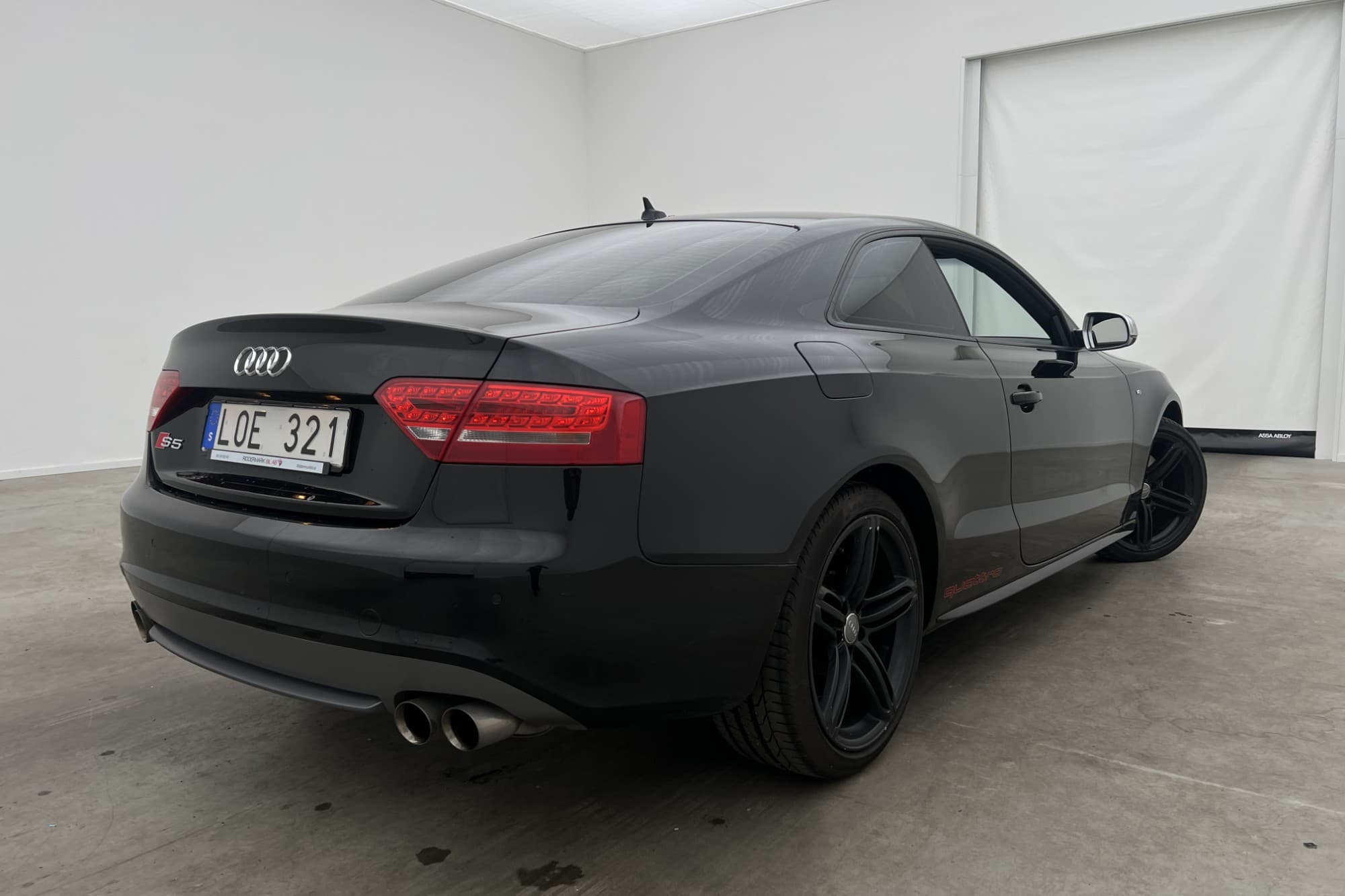 Audi S5 Coupé 4.2 V8 Q 354hk B&O P-Värmare Navi Elstolar
