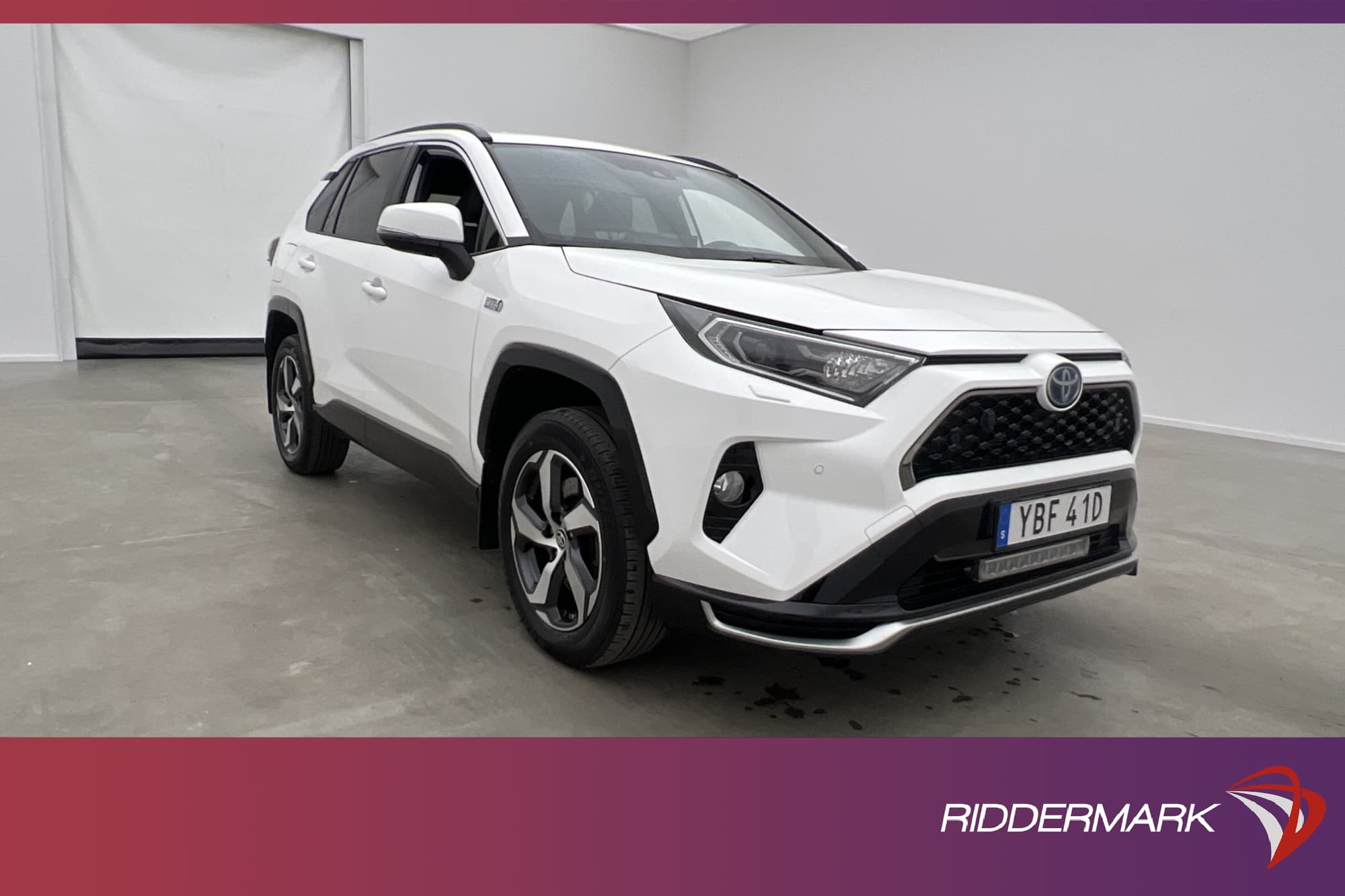 Toyota RAV4 Plug-in AWD 306hk X-Edition Kamera Dragkrok MOMS