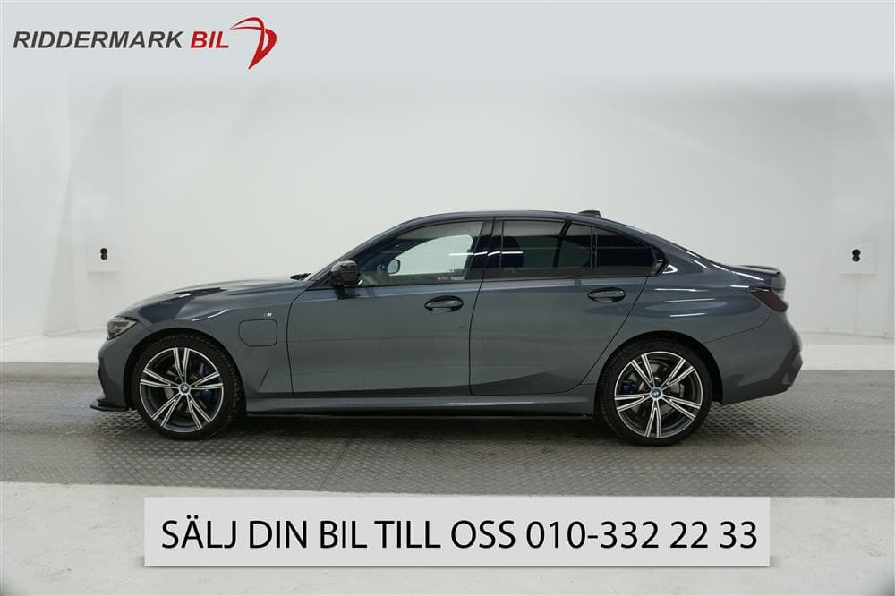 BMW 330e 292hk