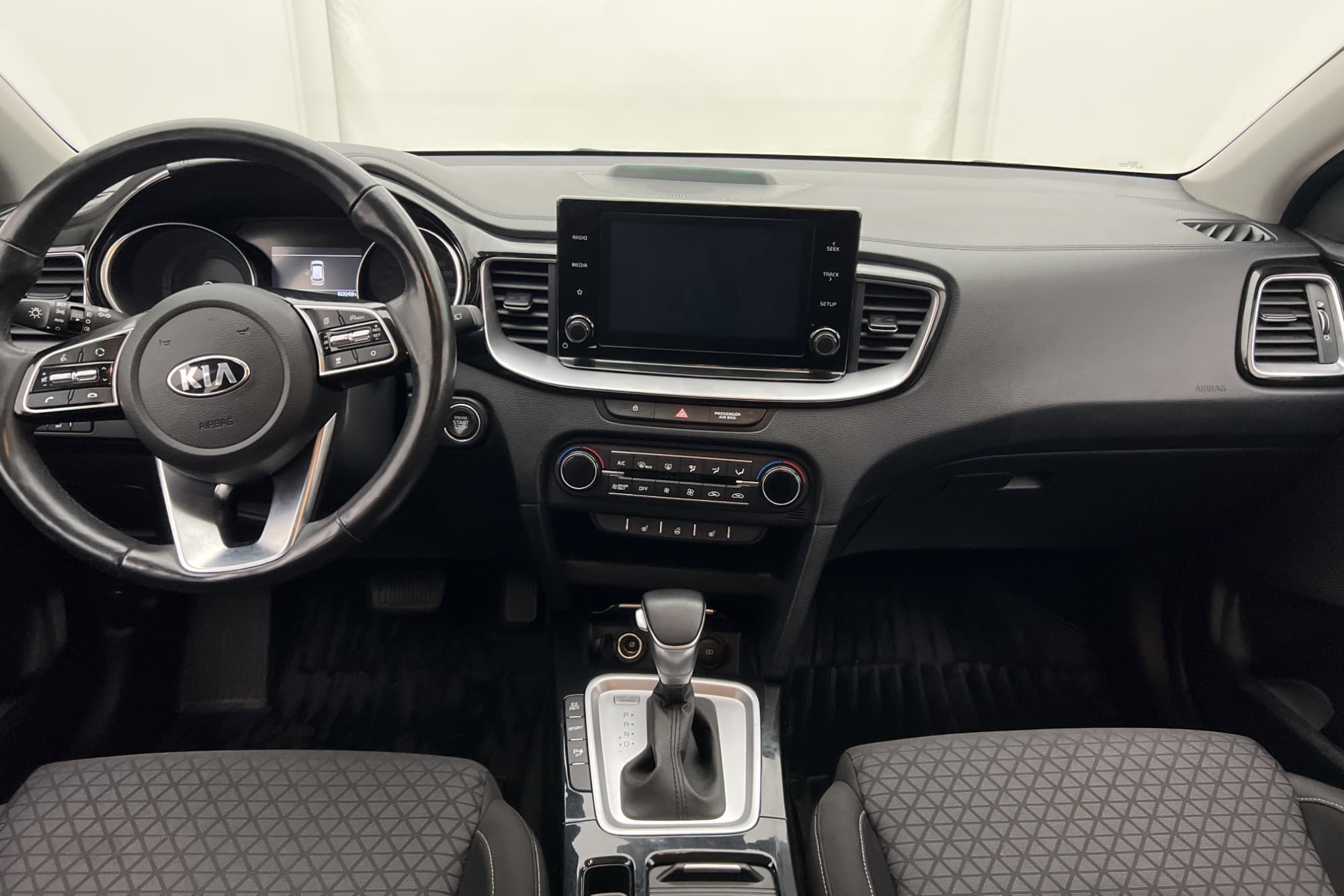Kia Ceed Sportswagon Plug-in Advance Kamera CarPlay Rattvärm