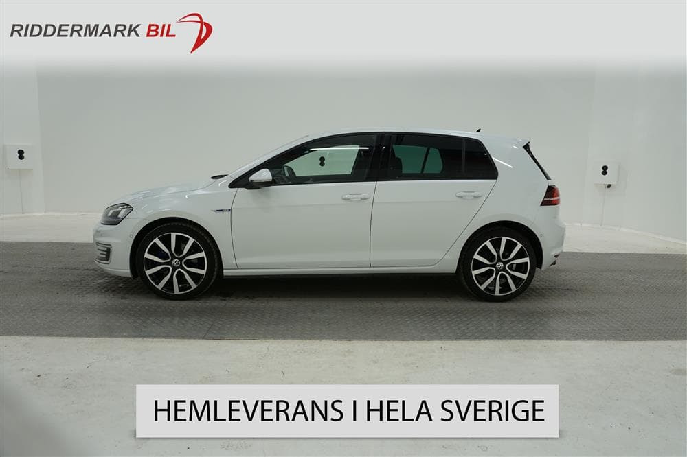 Volkswagen Golf GTE 204hk