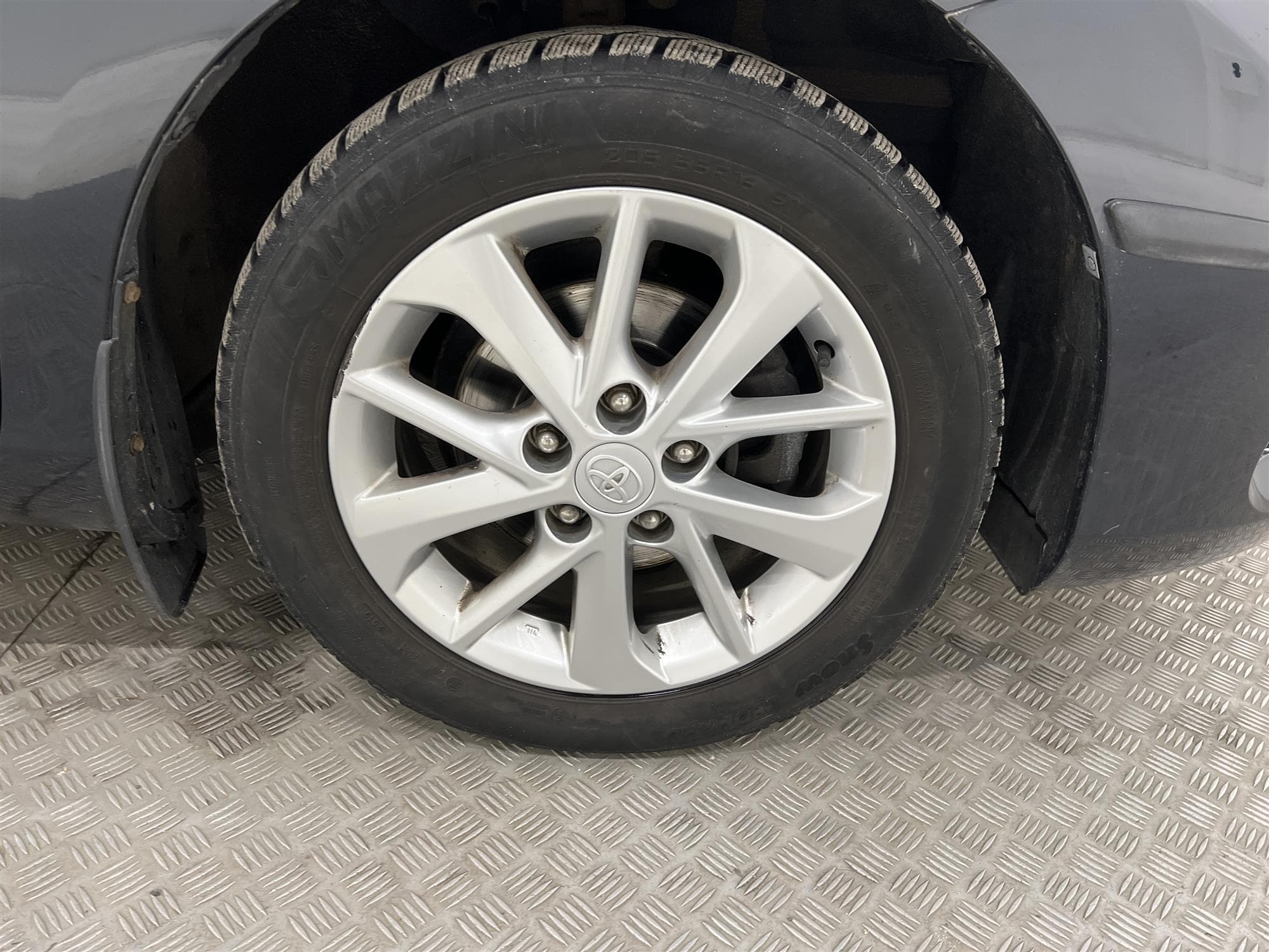 Toyota  Auris 1.6 Valvematic 132hk B-Kam 0,57L/mil