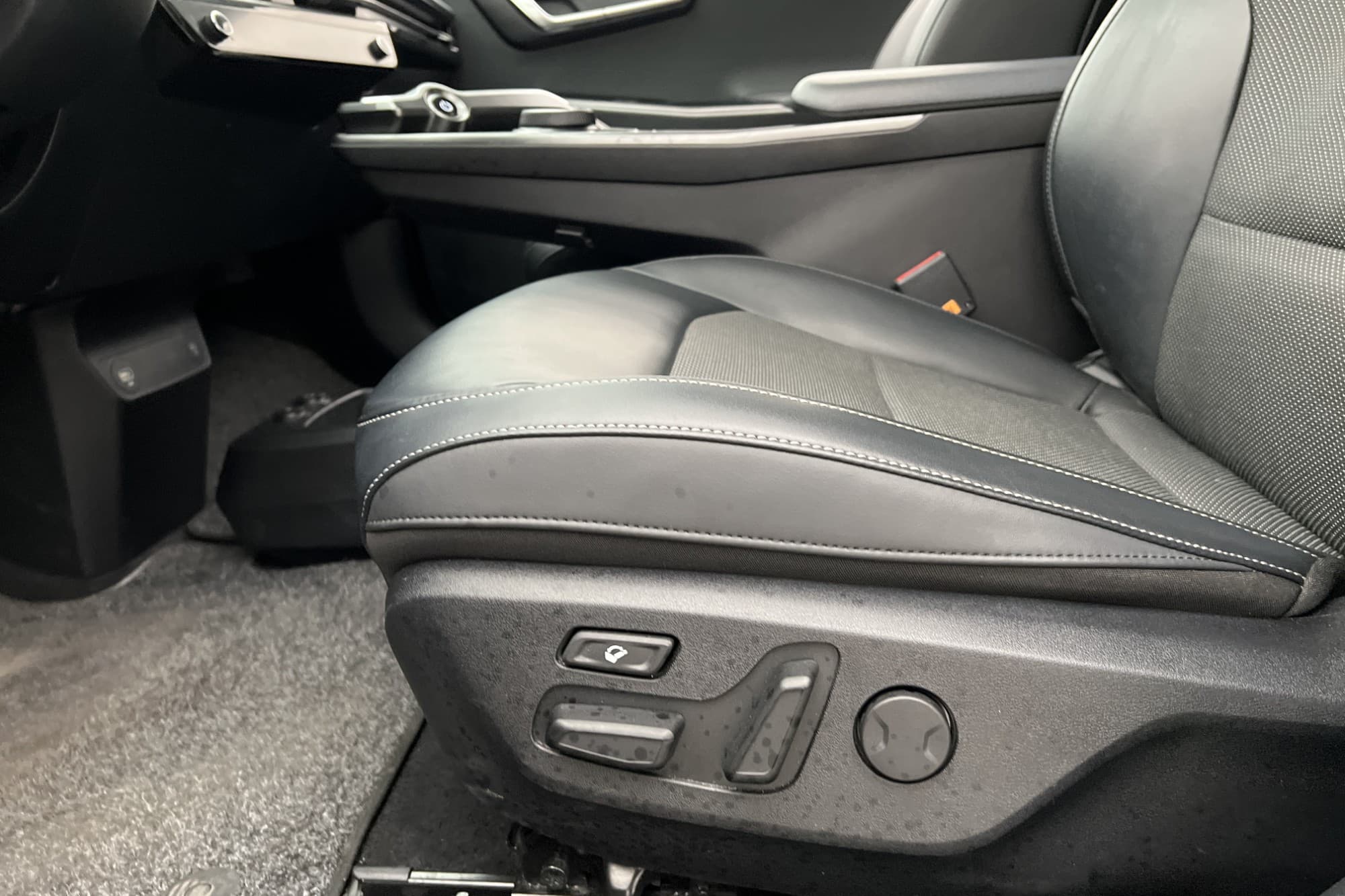 Kia EV6 77.4 kWh 228hk Kamera CarPlay Rattvärme MOMS