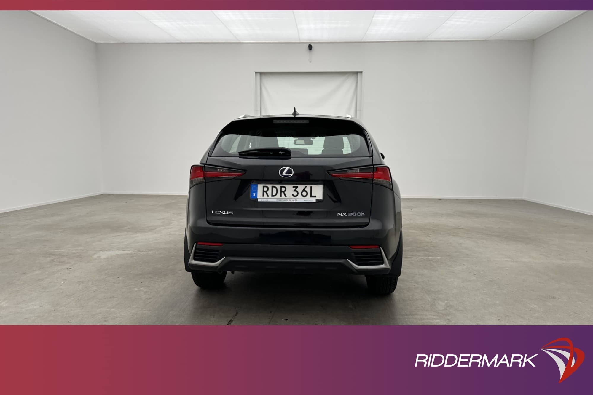 Lexus NX 300h 2.5 E-CVT 197hk AWD