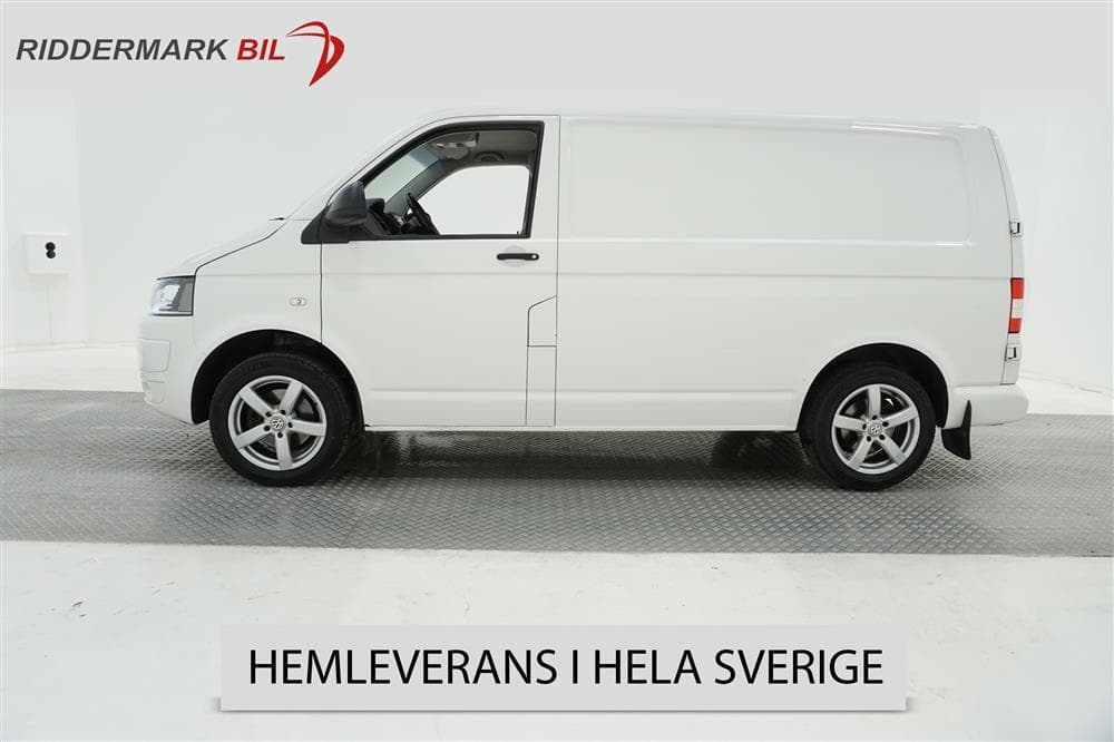 Volkswagen Transporter T5 2.0 TDI 140hk Värmare Drag PDC 