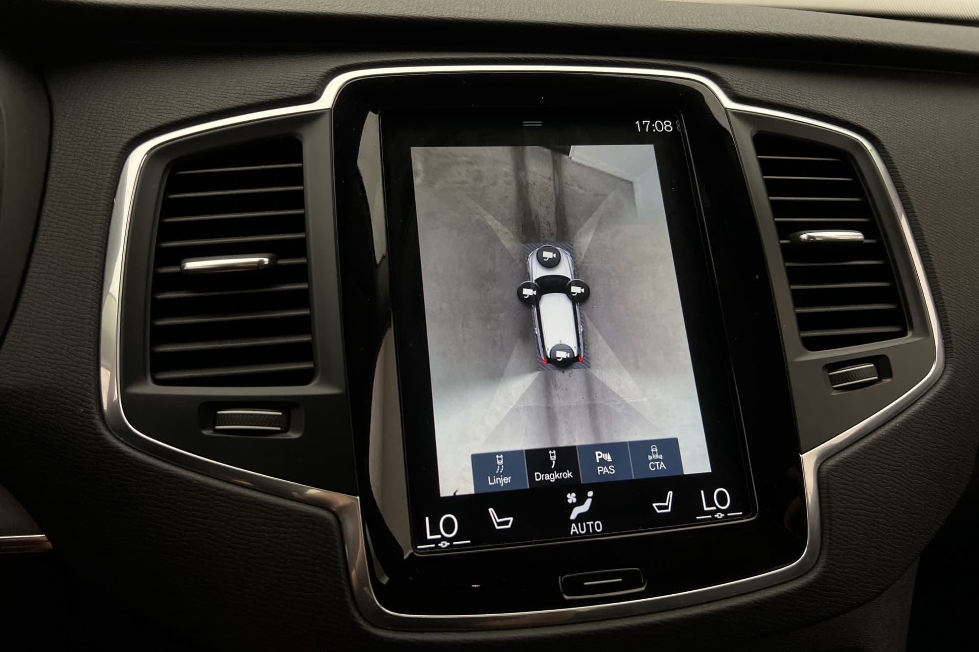 Volvo XC90 B5 AWD VOC 360° Kamera Navi Skinn BLIS Dragkrok