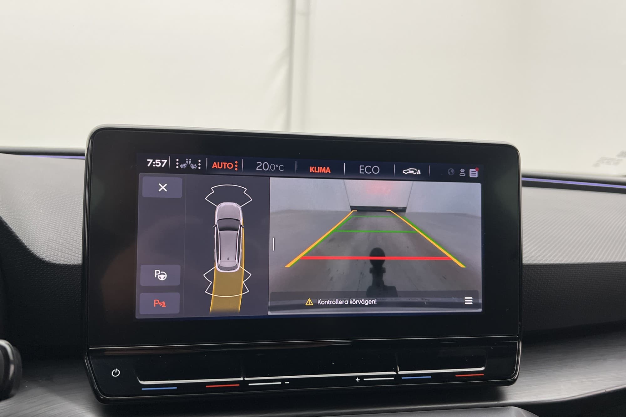 CUPRA Leon Sportstourer e-Hybrid Kamera Navi CarPlay Drag
