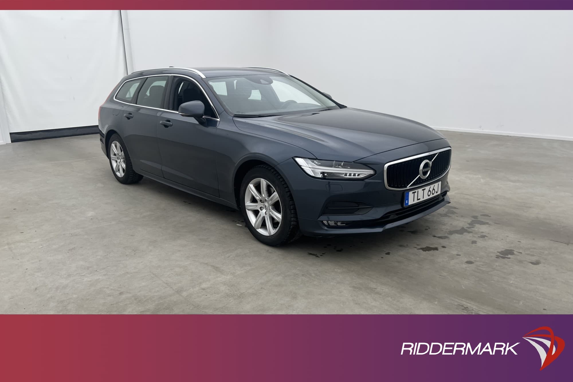 Volvo V90 D4 AWD