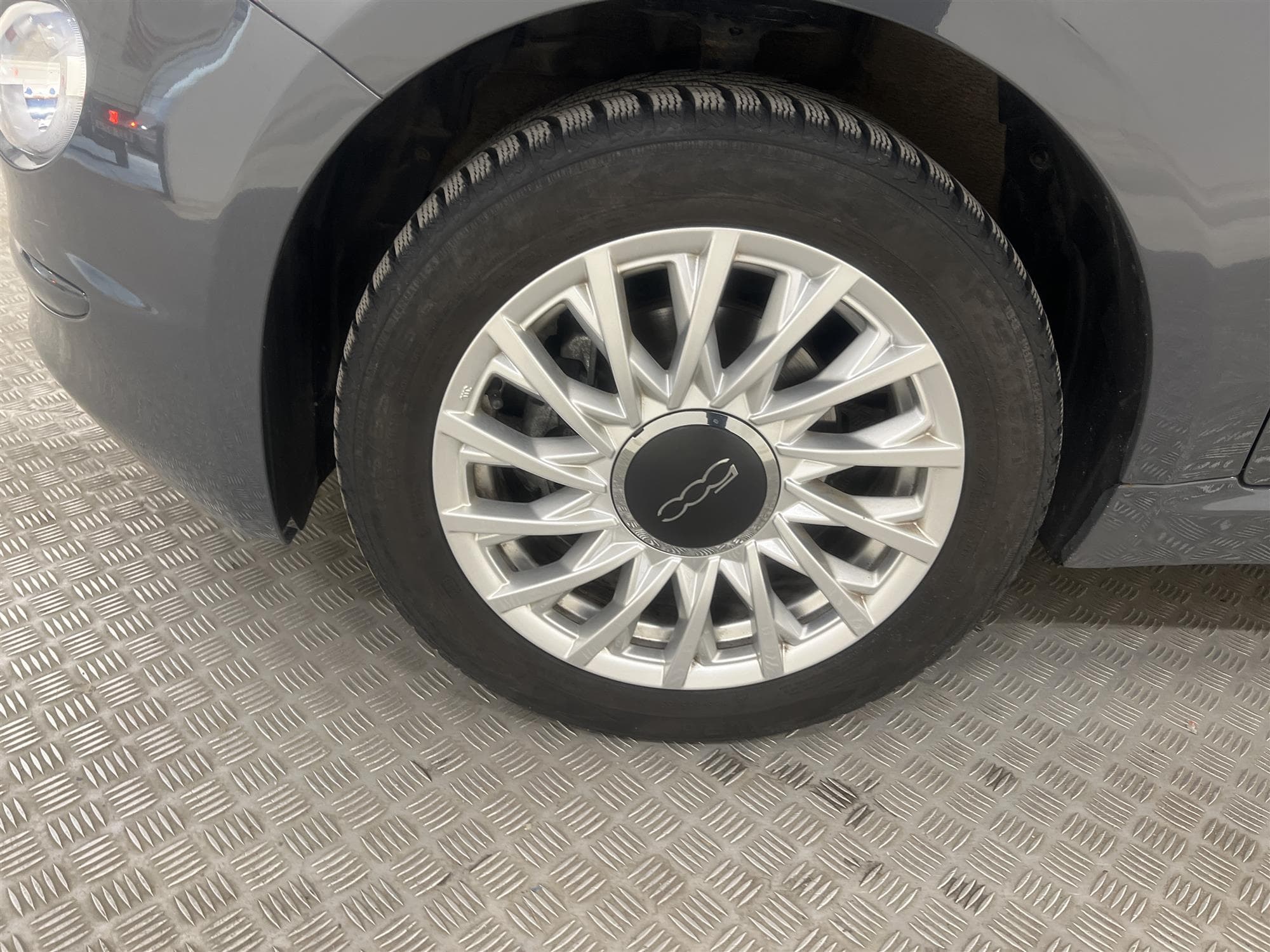 Fiat 500 1.2 69hk Panoramaglastak PDC 738kr Skatt Ny Kamrem