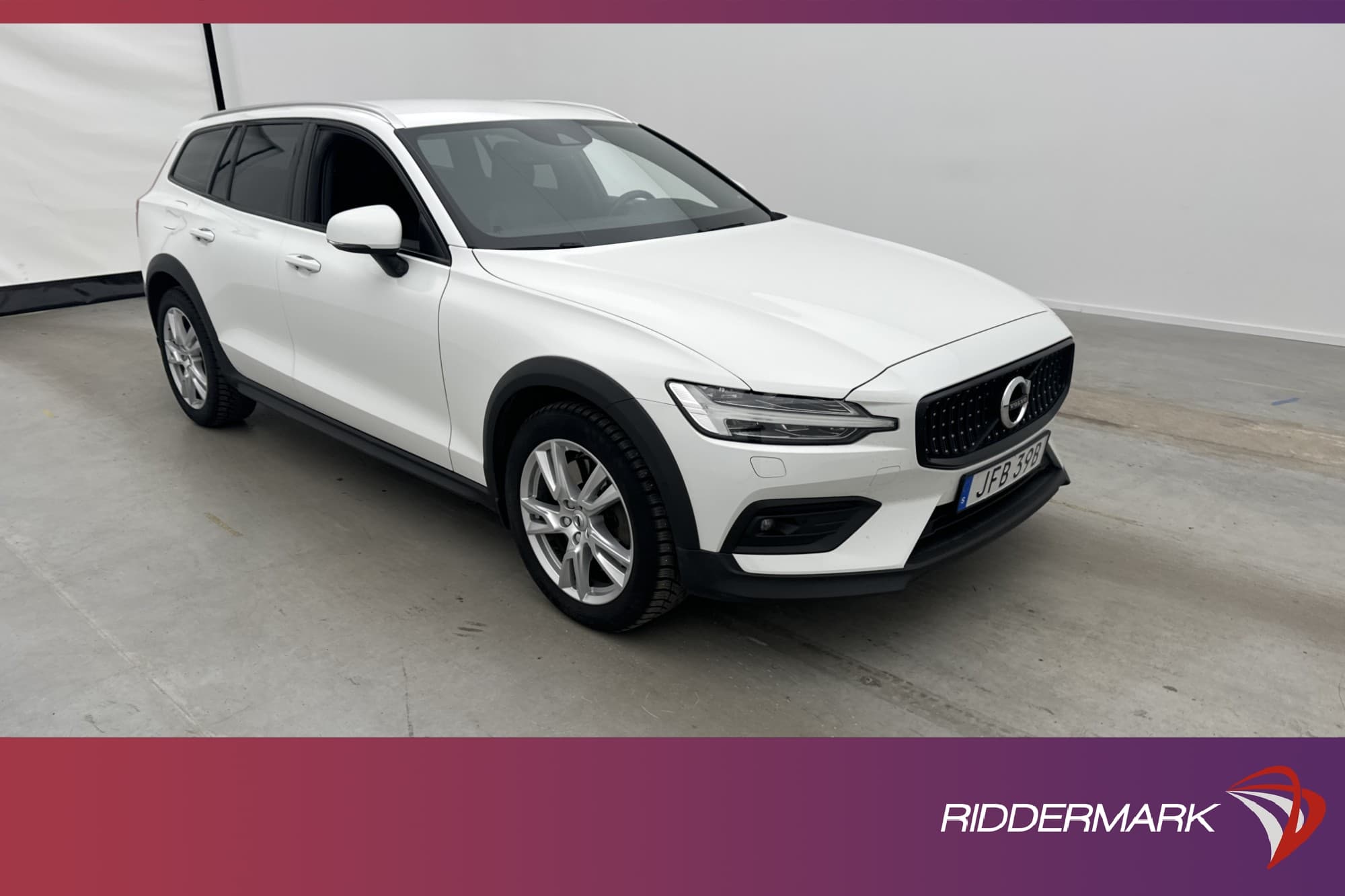 Volvo V60 Cross Country D4 AWD