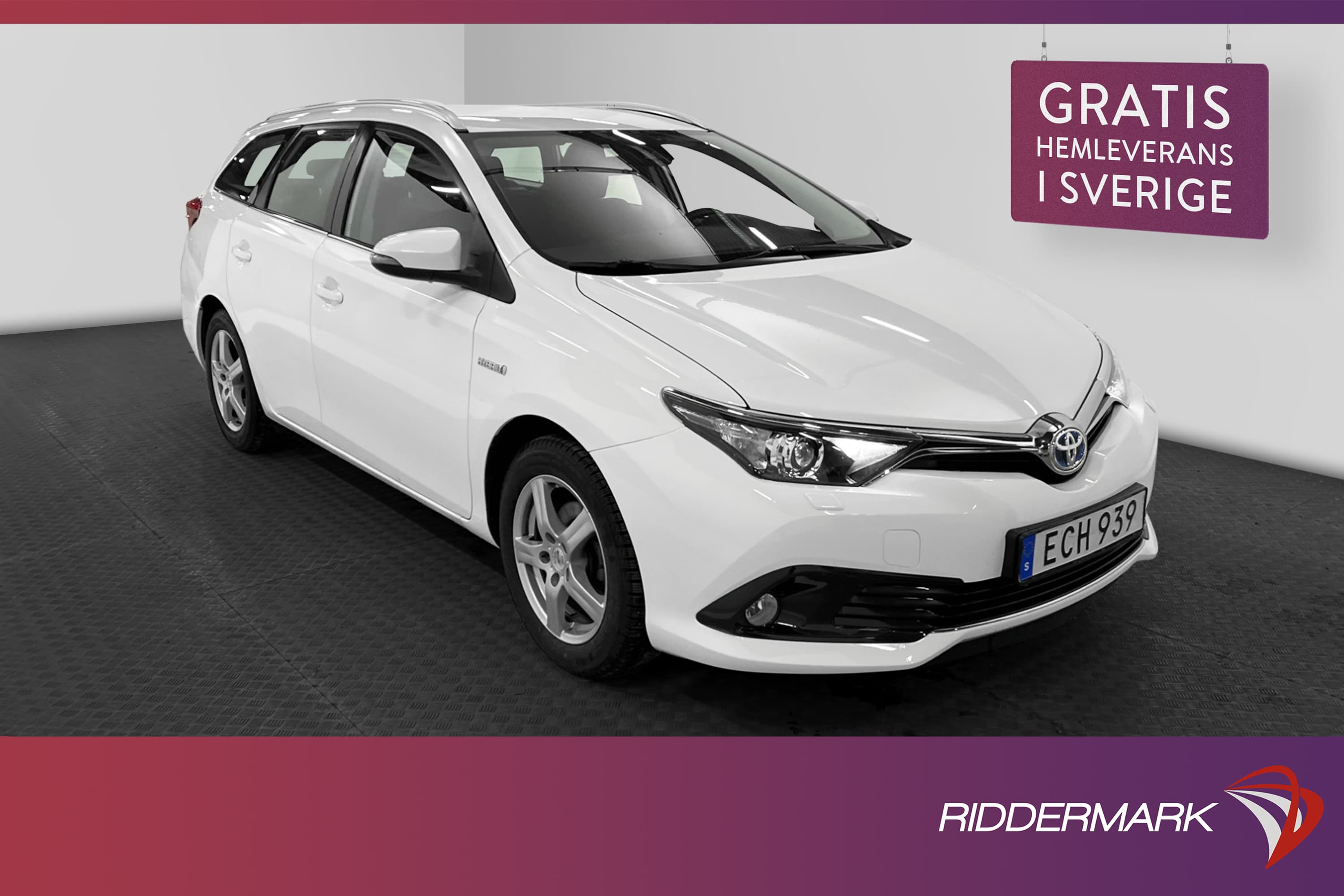 Toyota Auris Touring Sports Hybrid 136hk