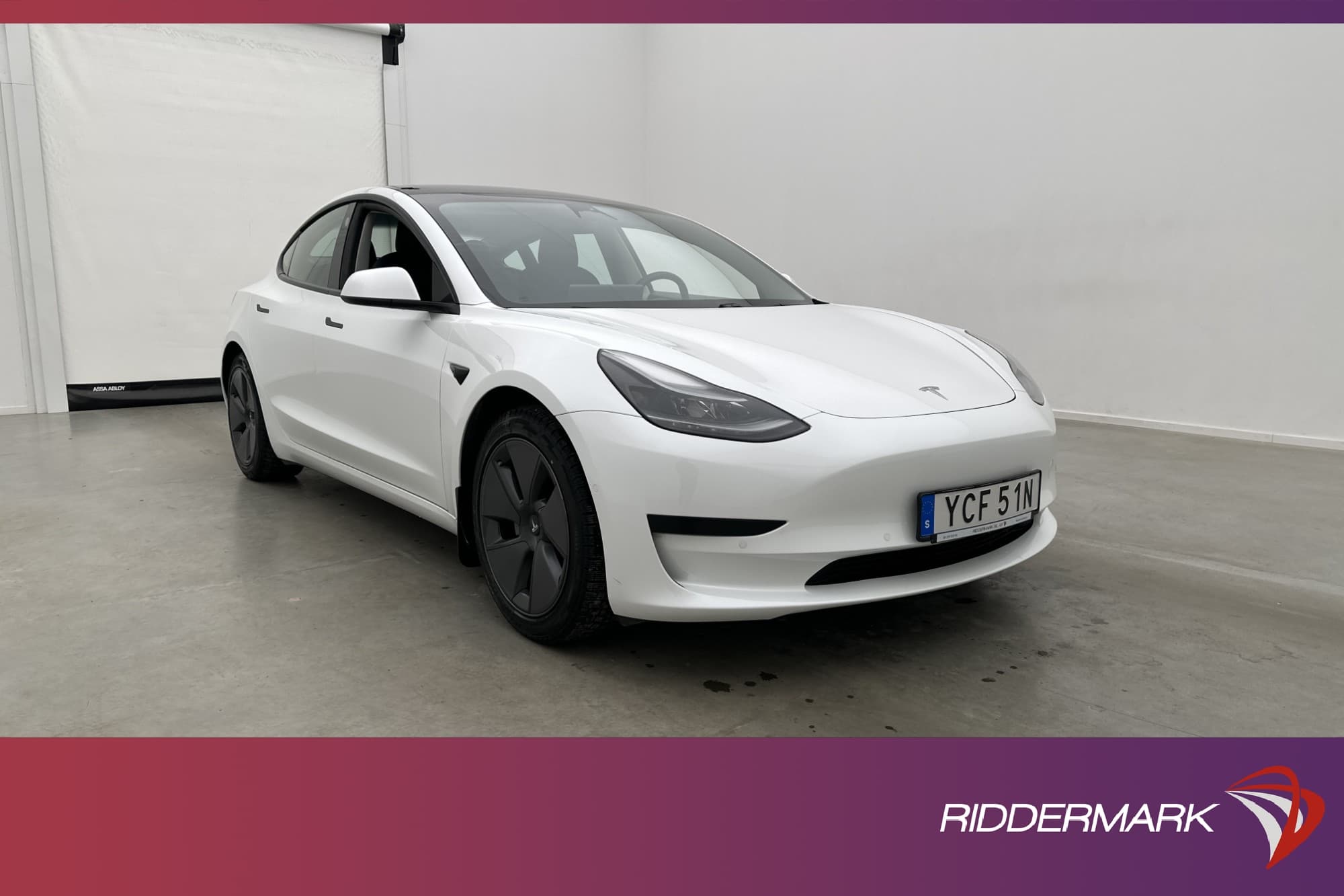 Tesla Model 3 Standard Range Plus Autopilot Dragkrok Sv.Såld