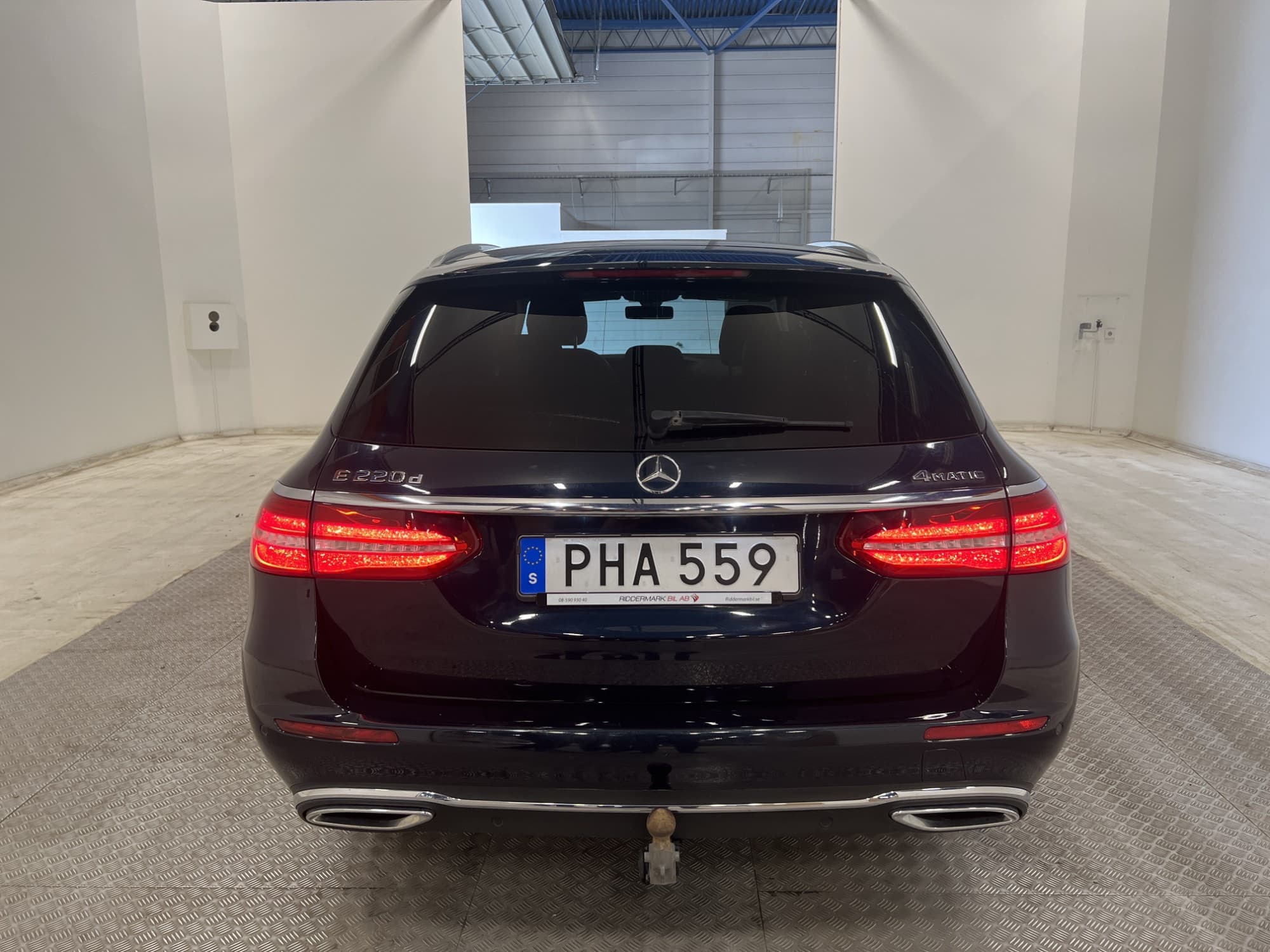 Mercedes-Benz E 220 T d 4MATIC 194hk