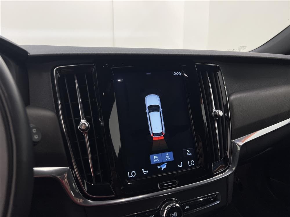 Volvo V90 Cross Country D4 AWD Pro VOC Värmare Navi Drag