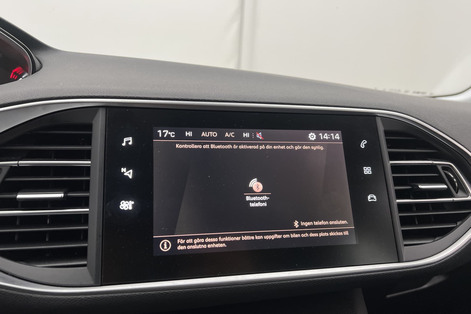 Peugeot 308 SW BlueHDi 130hk Active Motorvärmare Sensorer