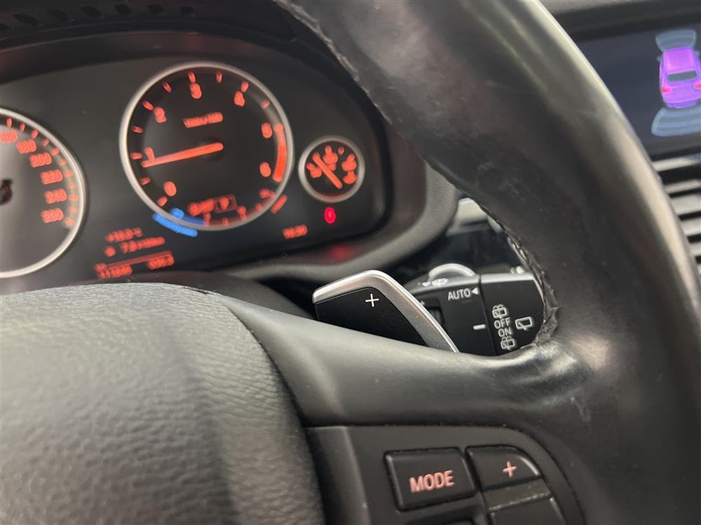 BMW X3 xDrive20d 190hk M Sport M-värm Pano Navi Drag H/Kinteriör