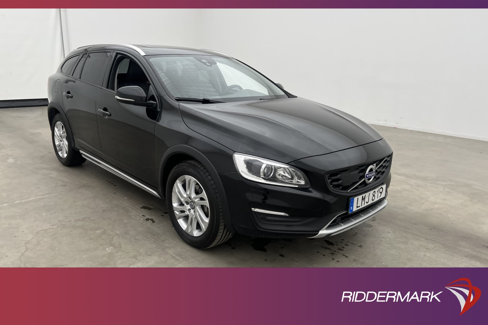 Volvo V60 Cross Country D4 AWD 220hk Summum Taklucka VOC