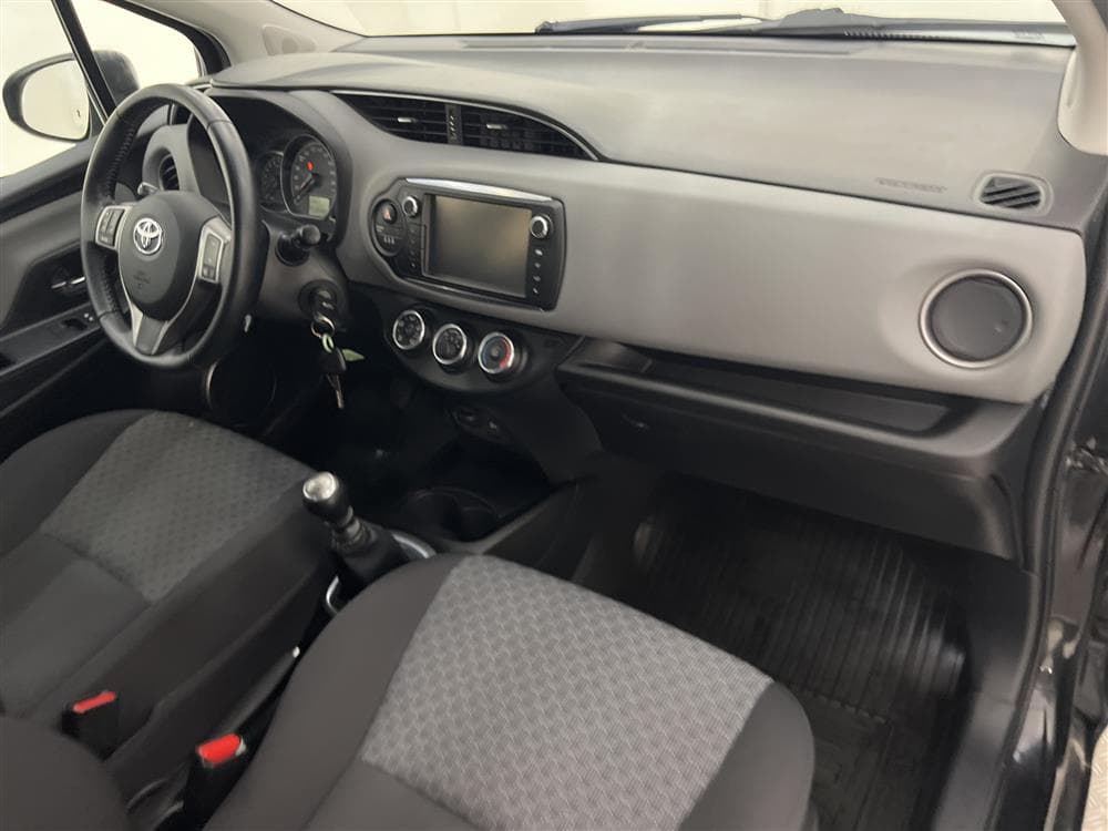 Toyota Yaris 1.33 5dr 100hk