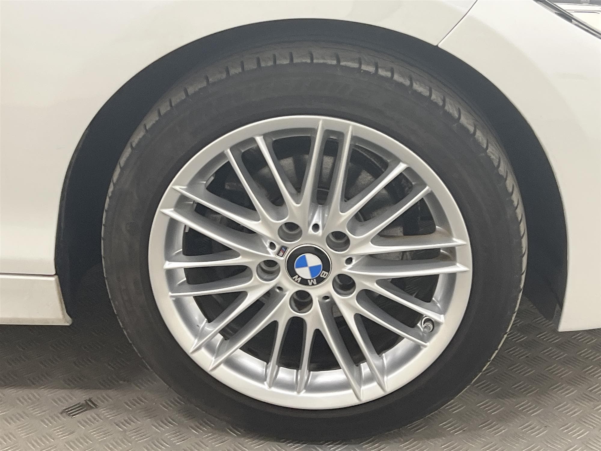 BMW 118i 136hk M-Sport Sensorer Rattvärme Välservad