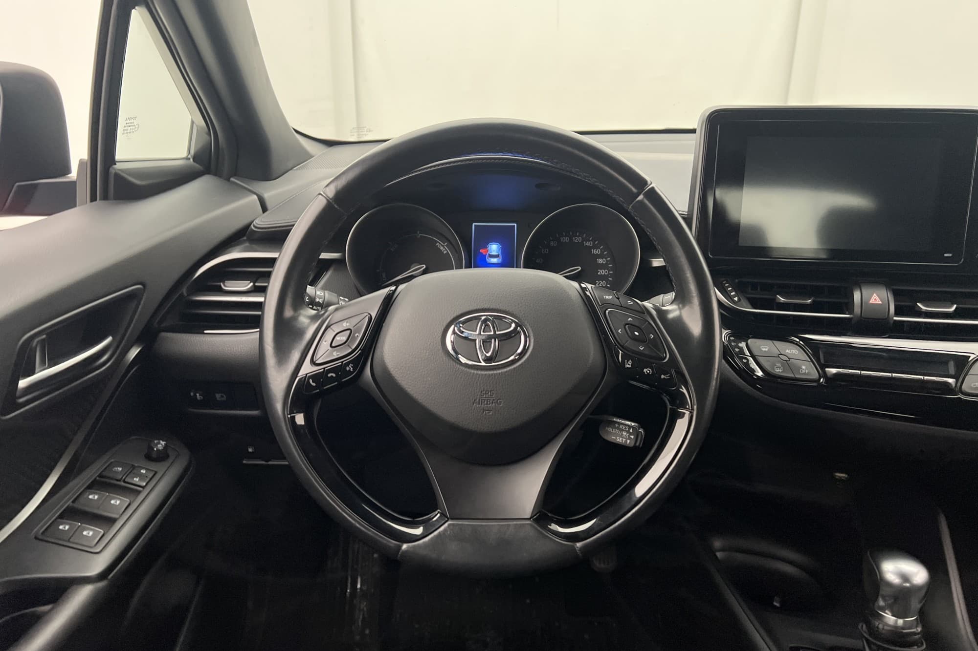 Toyota C-HR Hybrid 122hk Active M&K-Värm Kamera Adaptiv-Fart