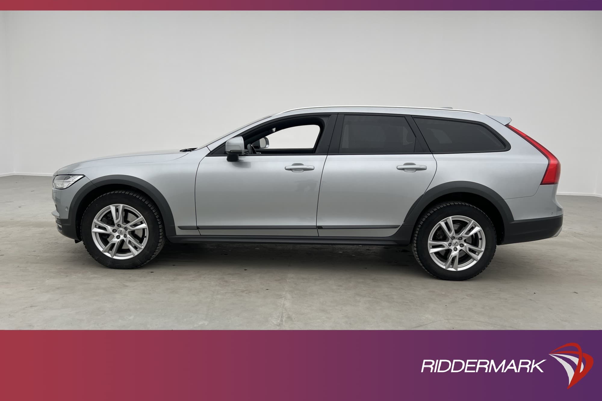 Volvo V90 Cross Country D5 AWD