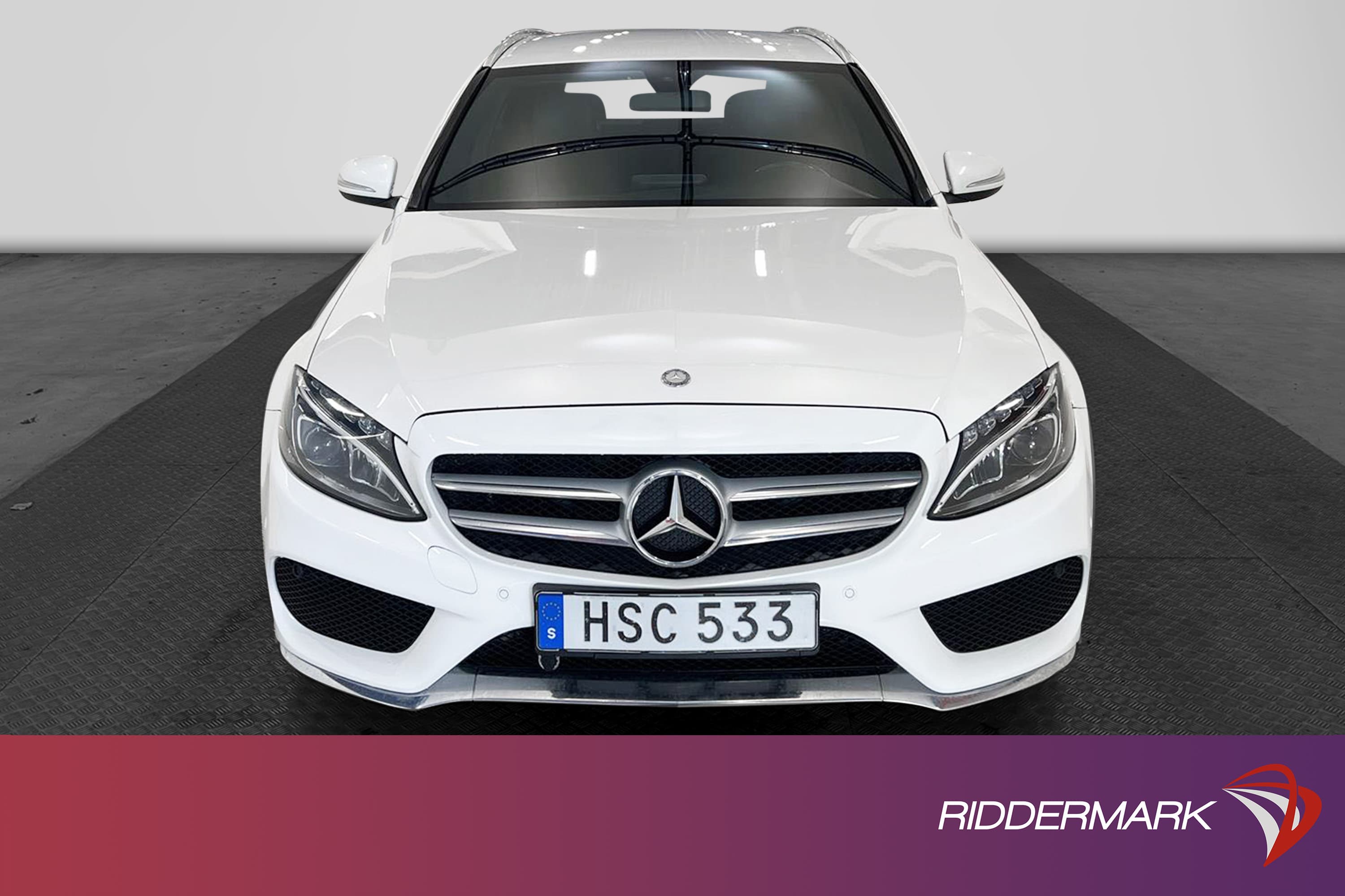Mercedes-Benz C 250 AMG 204hk 4MATIC Skinn Burmester Dragexteriör