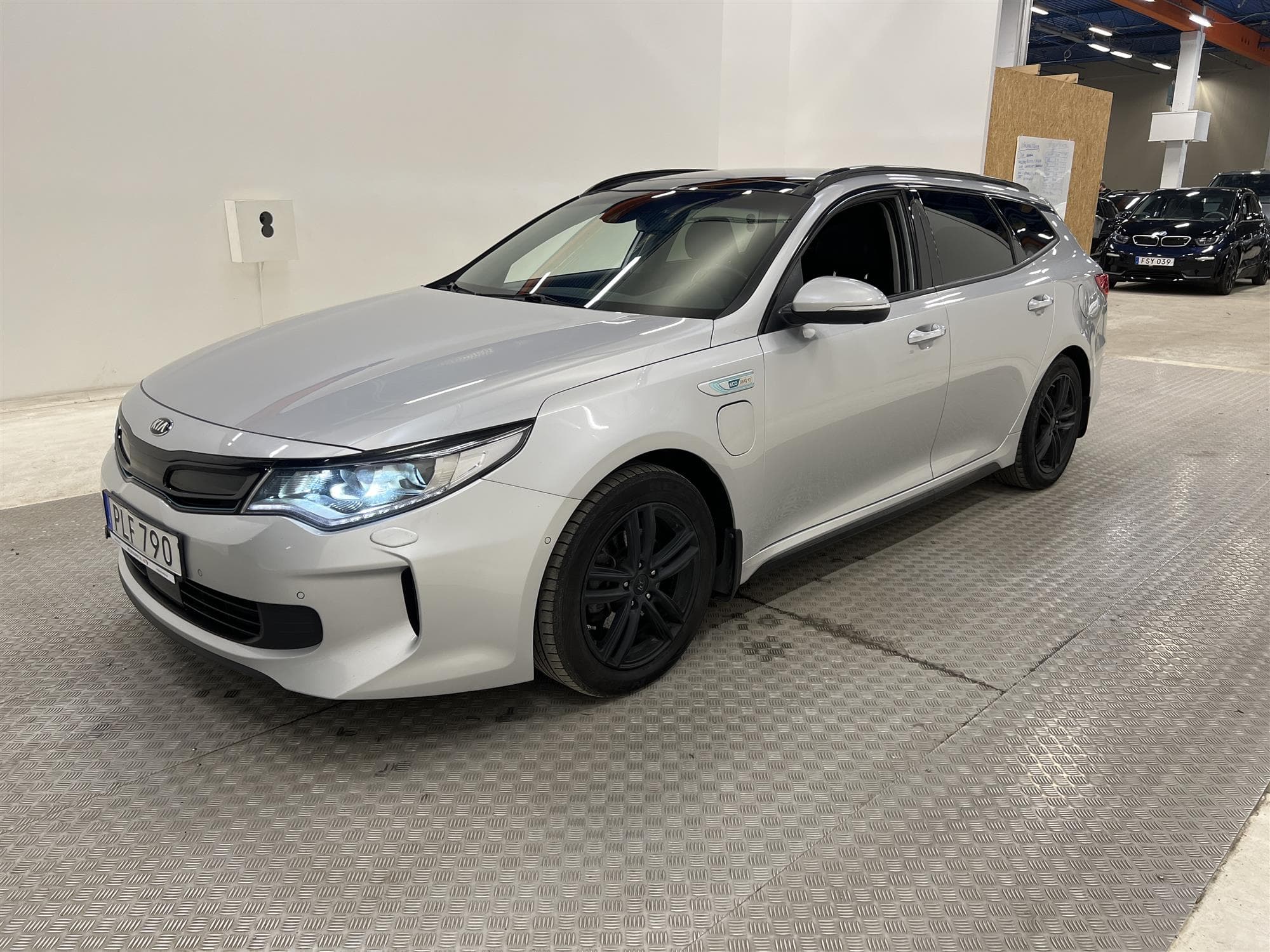Kia Optima SW Plug-in 205hk