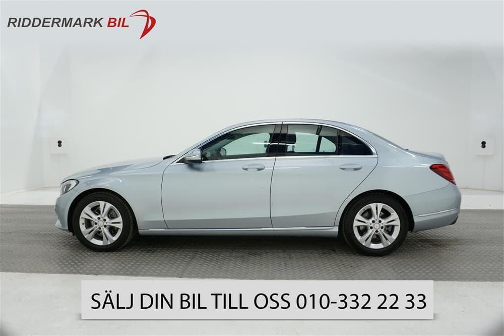 Mercedes C 220 Skinn HuD 170hk B-Kamera Navi Drag 