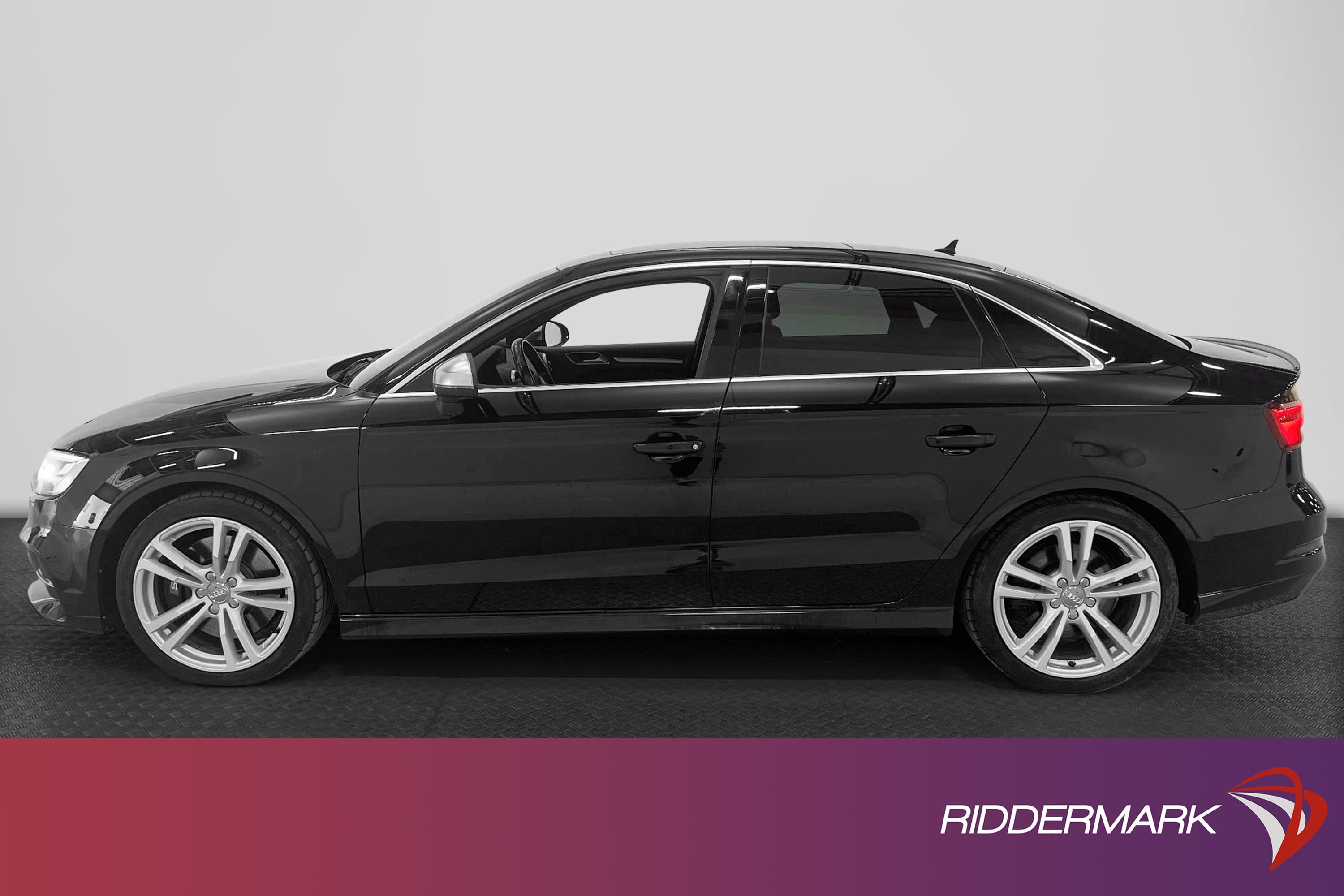 Audi S3 Sedan 310hk Quattro