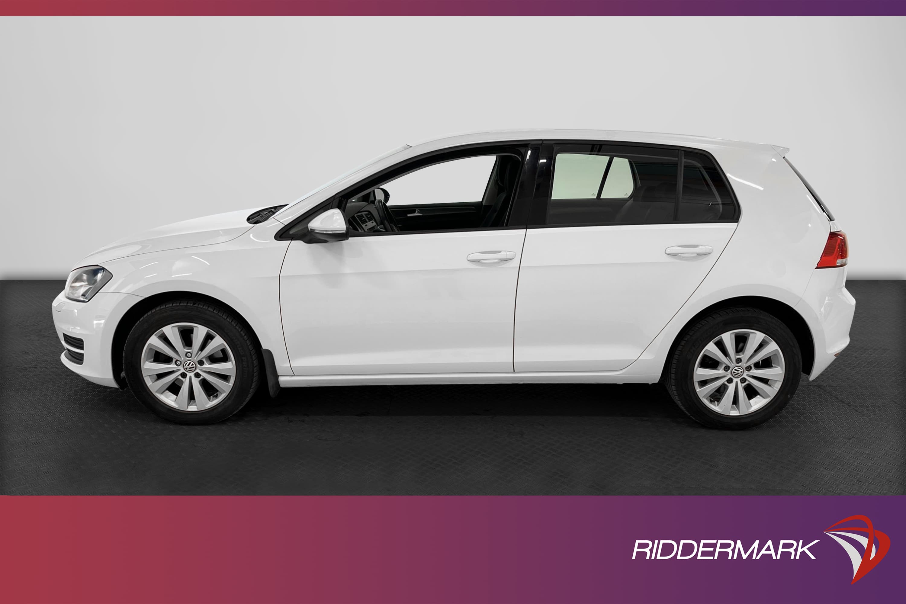 Volkswagen Golf 1.2 105hk