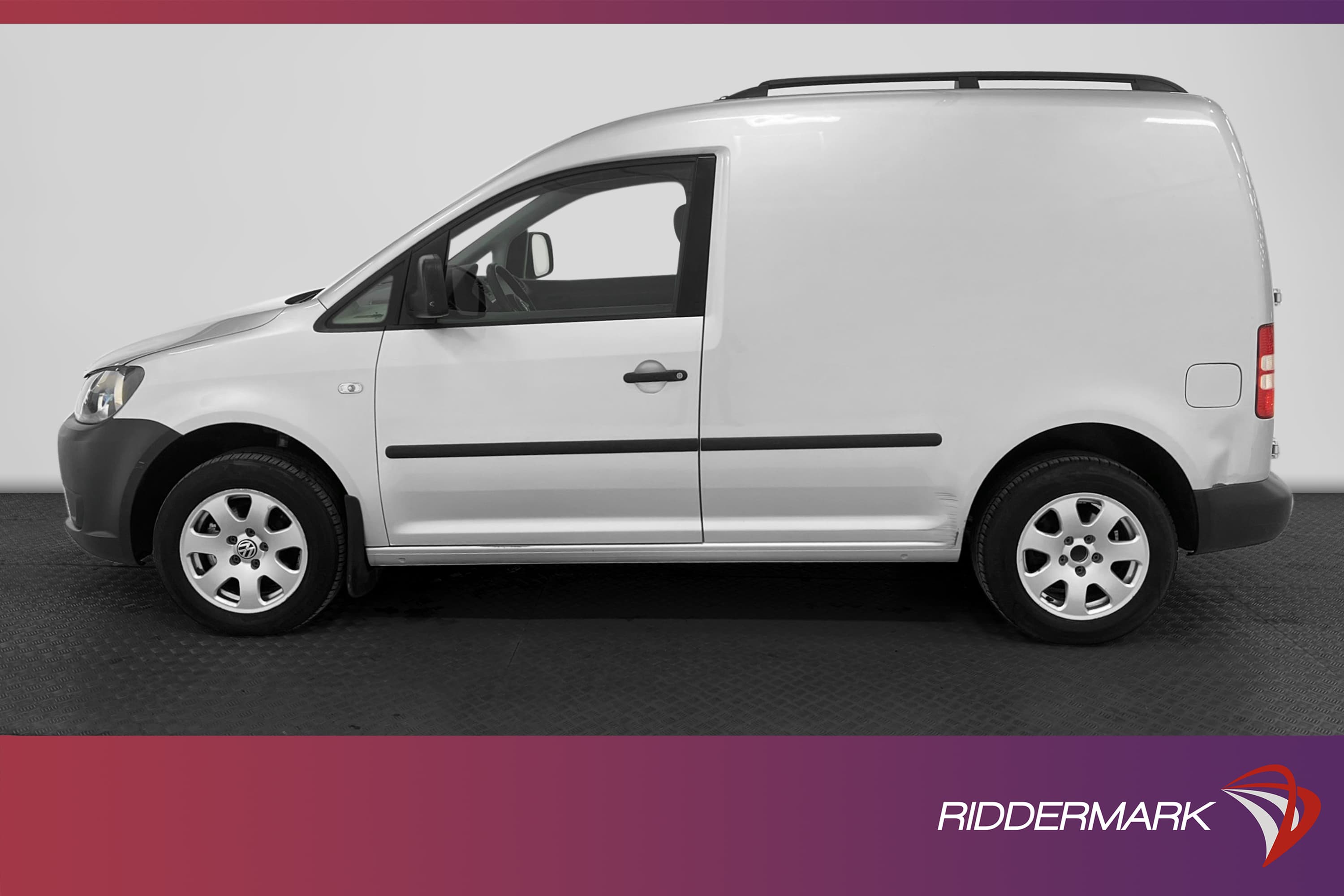 Volkswagen Caddy 1.6TDI 102hk Värmare Dragkrok Nyservad