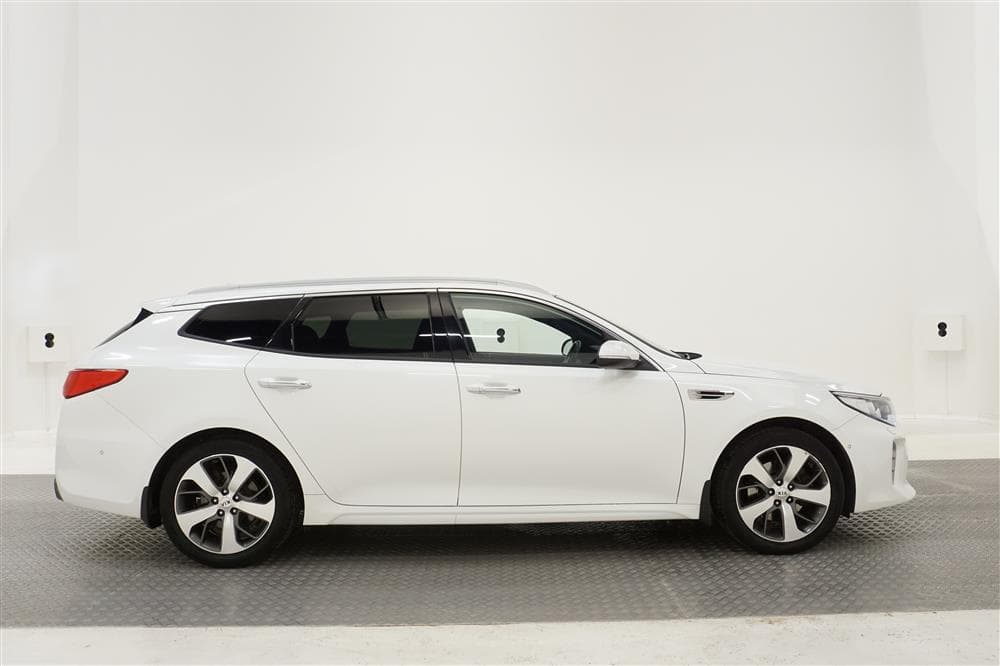 Kia Optima 1.7 CRDi 141hk GT-Line Pano H/K Kamera Skinn Dragexteriör