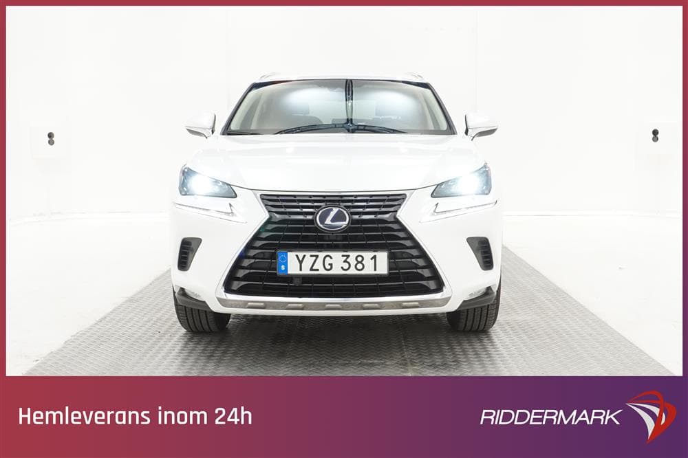 Lexus NX 300h AWD 181hk