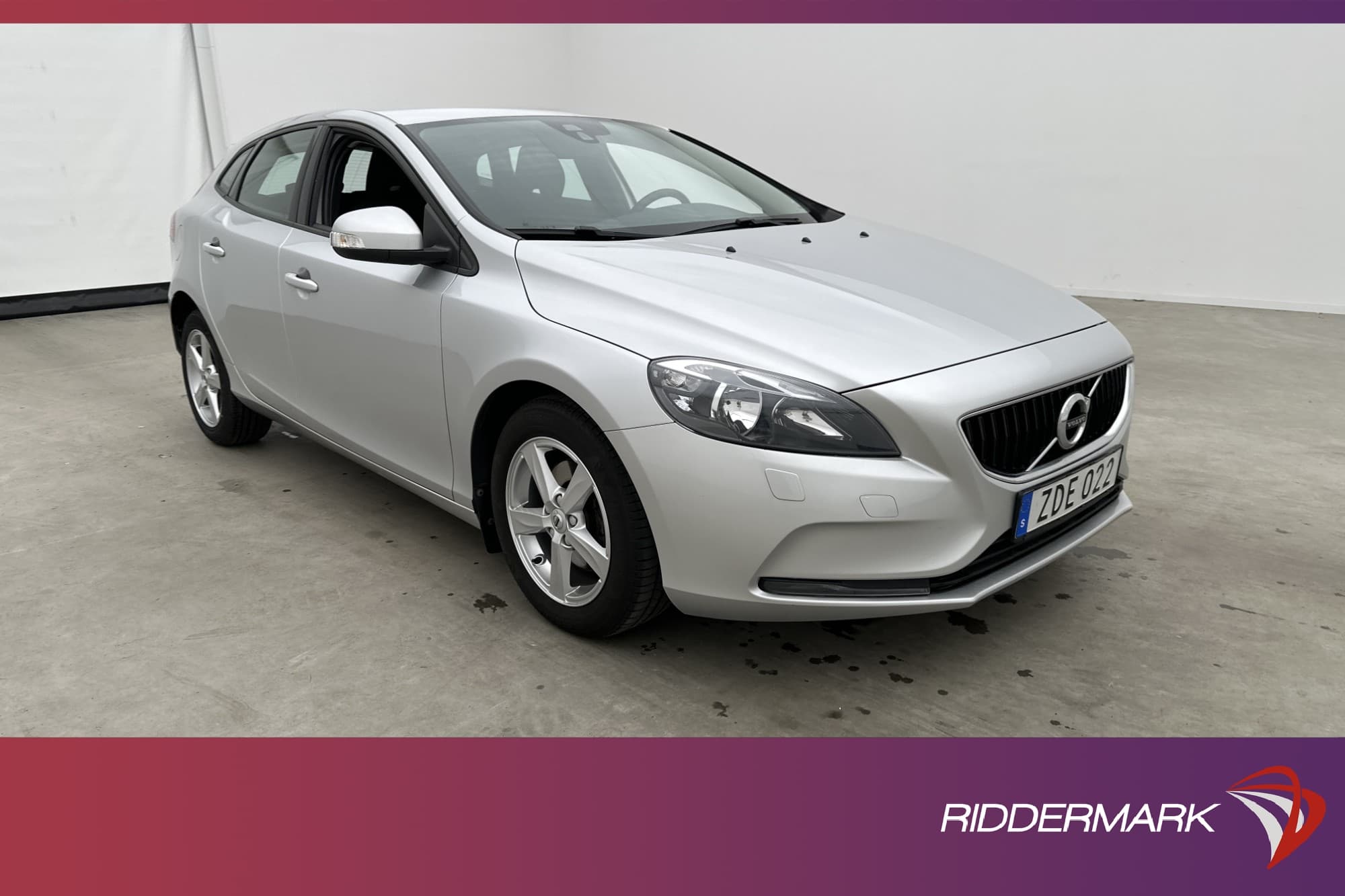 Volvo V40 T3 152hk