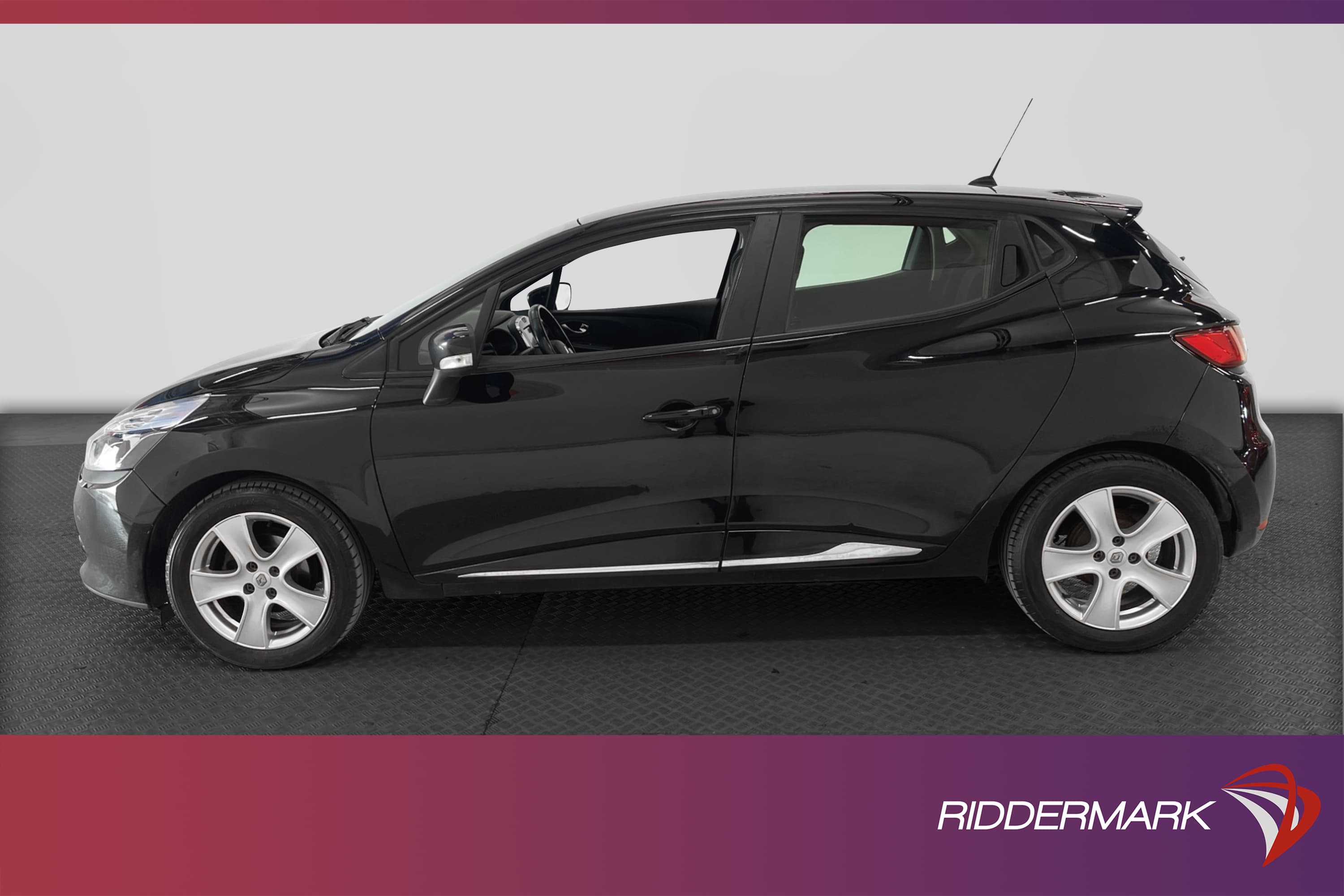 Renault Clio 1.2 73hk