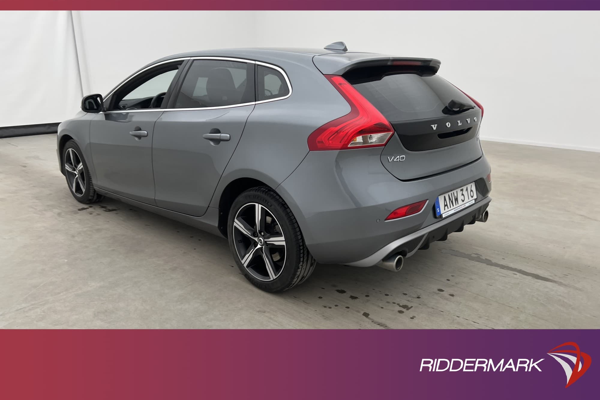 Volvo V40 T3 152hk R-Design