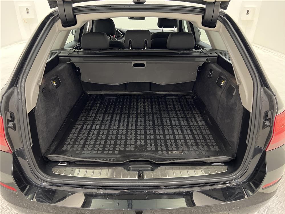 BMW 520d xDrive Touring 190hk M-ratt P-sensor Drag 0,51l/milinteriör