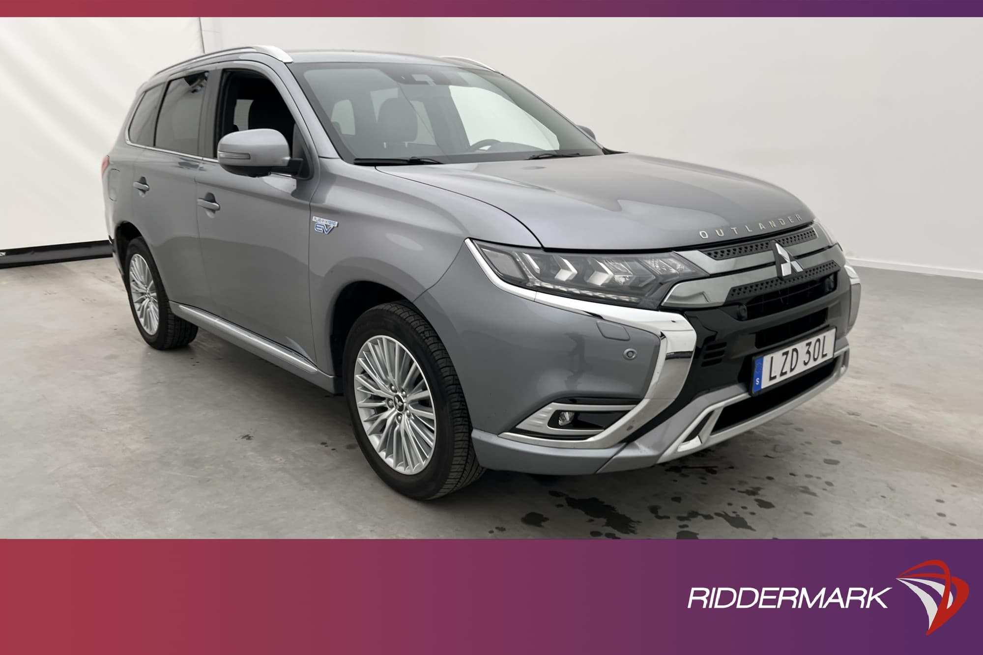 Mitsubishi Outlander PHEV 4WD 230hk