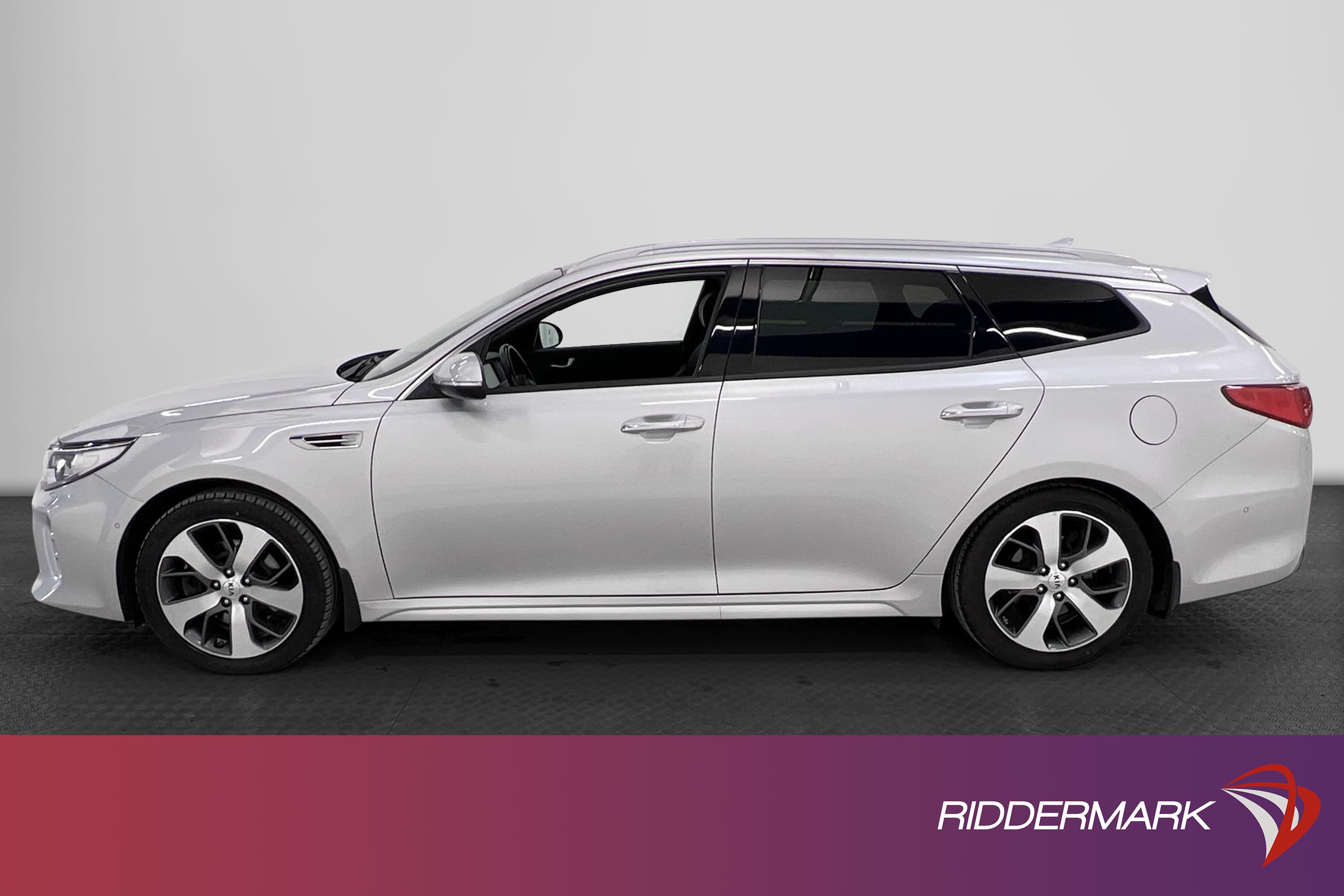 Kia Optima 1.7 141hk