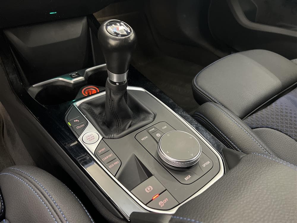 BMW 118d 150hk M-Sport Connected Driveinteriör