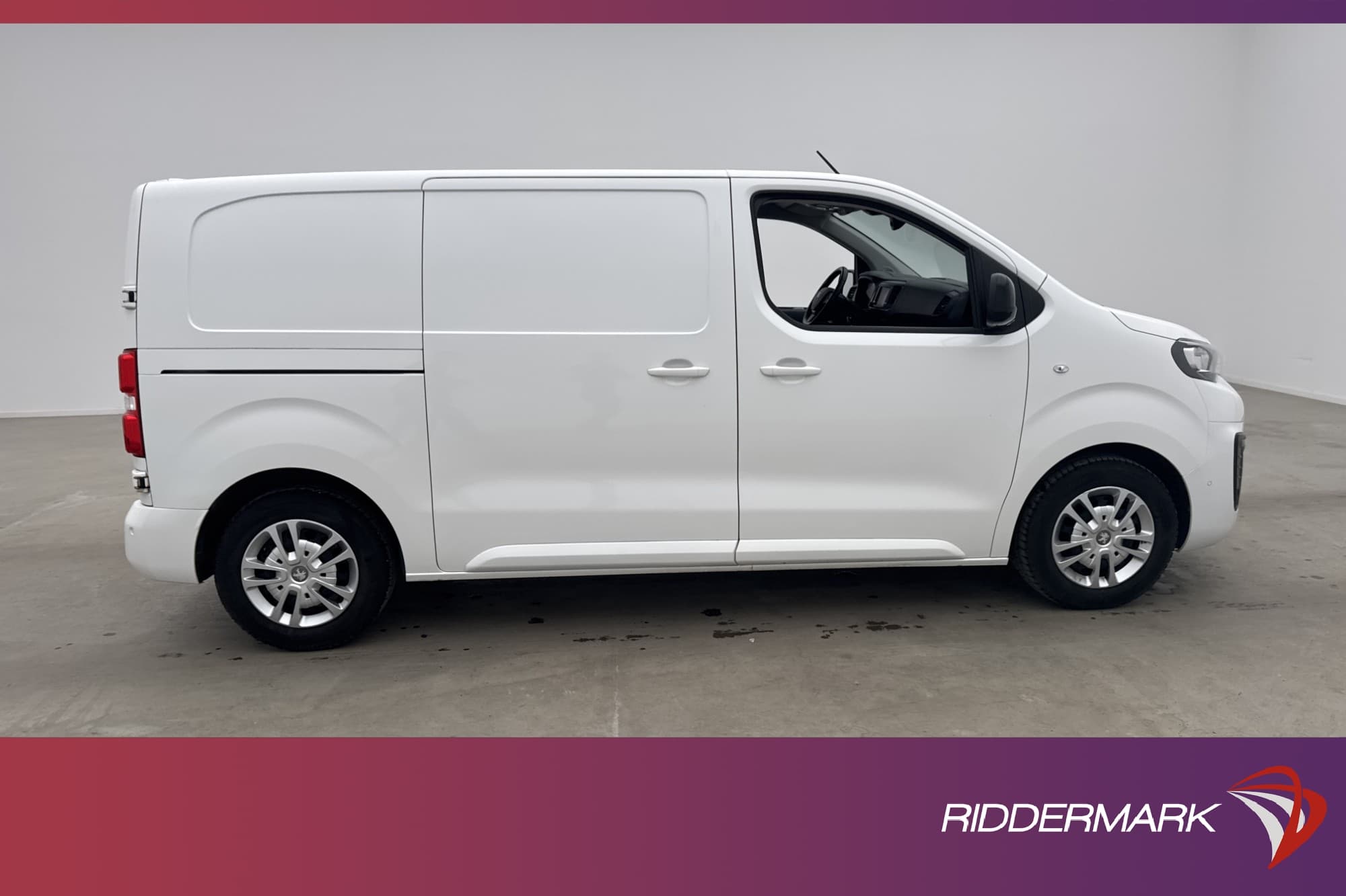 Peugeot e-Expert L2 136hk B-Kamera Farthållare V-Inredd MOMS