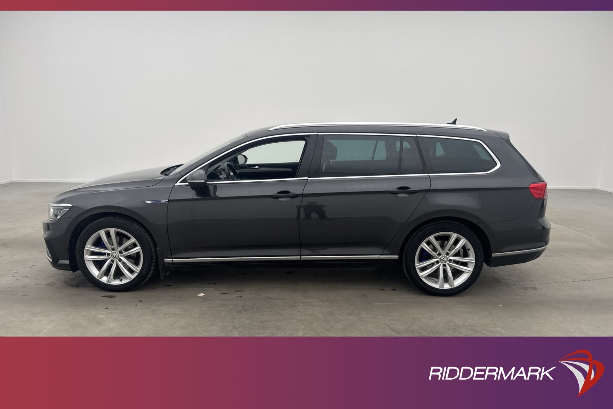 Volkswagen Passat GTE 1.4 218hk Cockpit Skinn Värmare Drag
