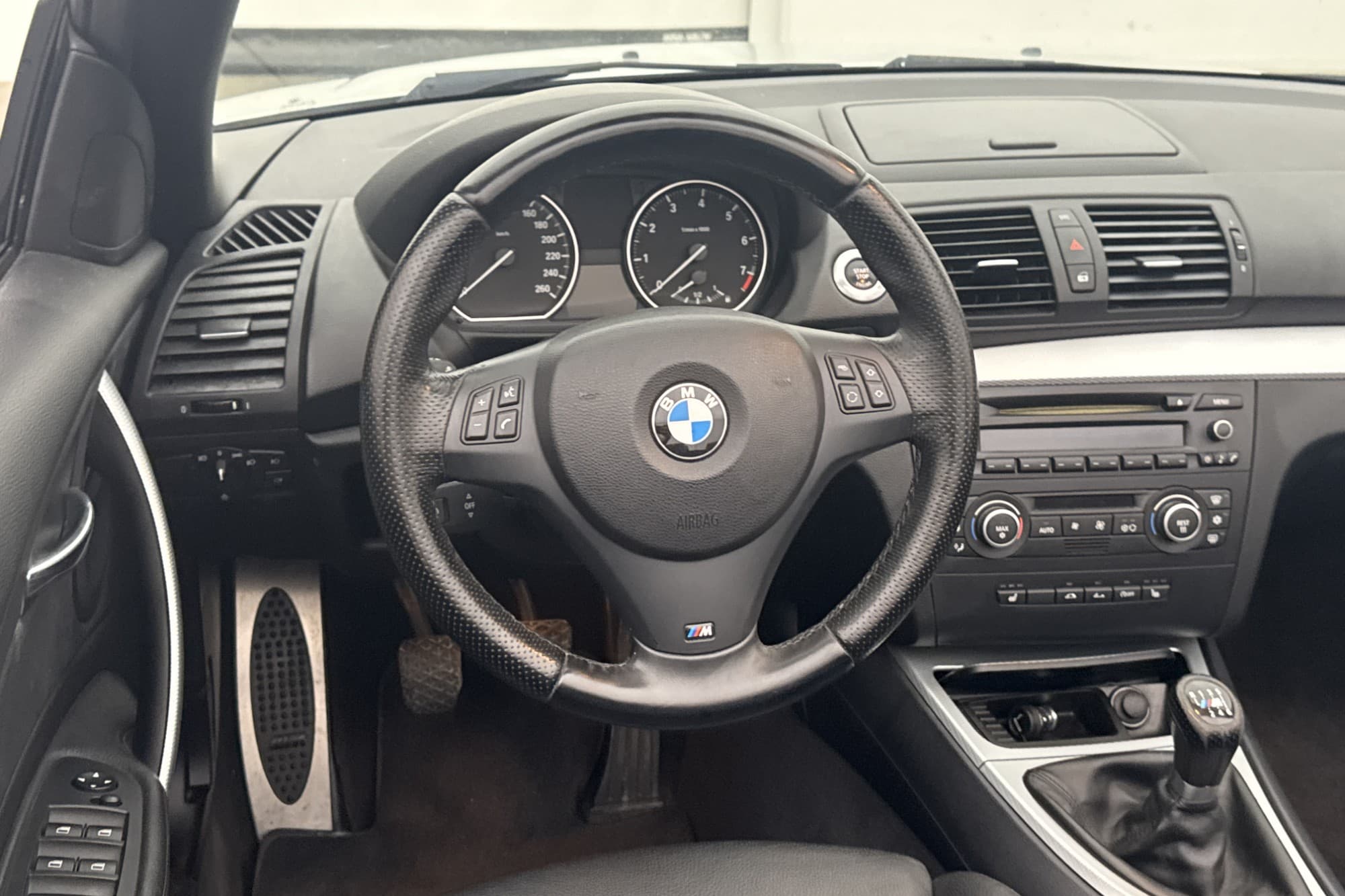 BMW 120i Convertible M Sport Skinn Sensorer Farthållare